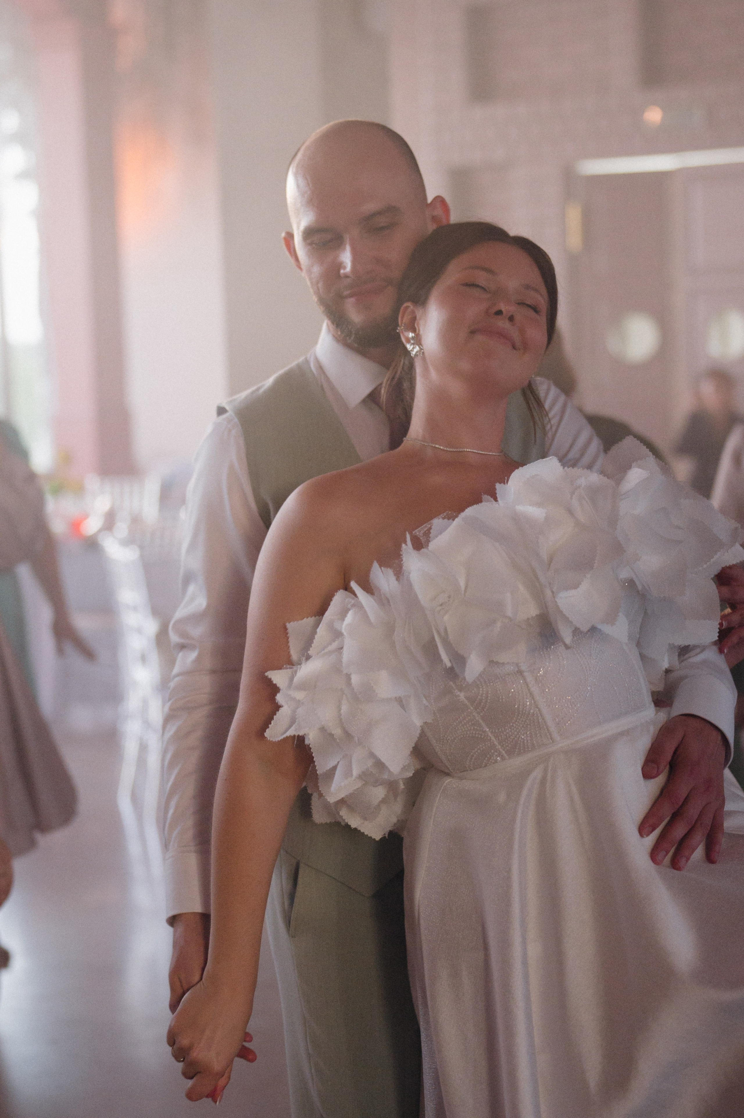 Елизавета и Роман. Репортажный и свадебный фотограф в Сургуте