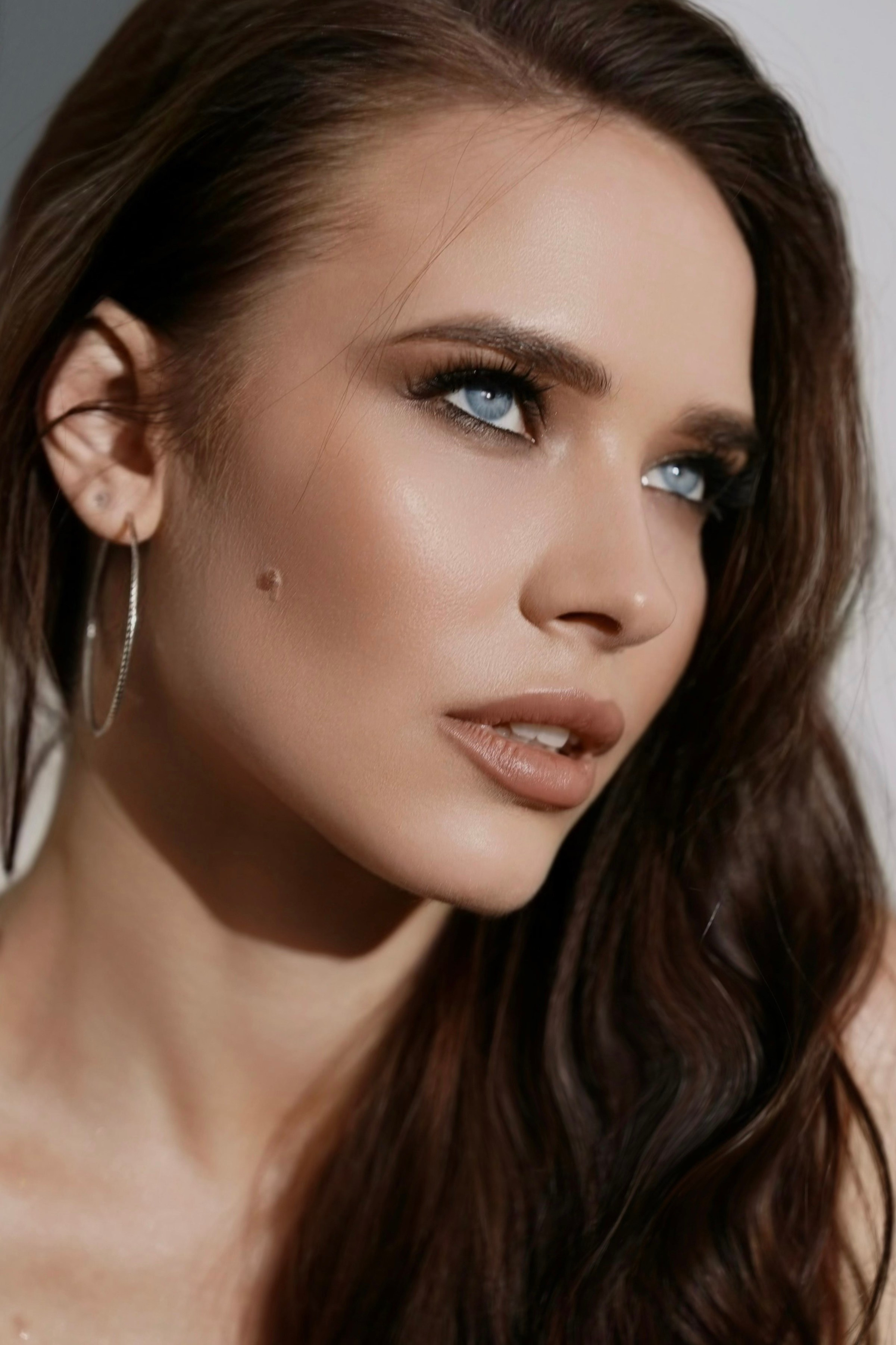 Женский портрет. Главная