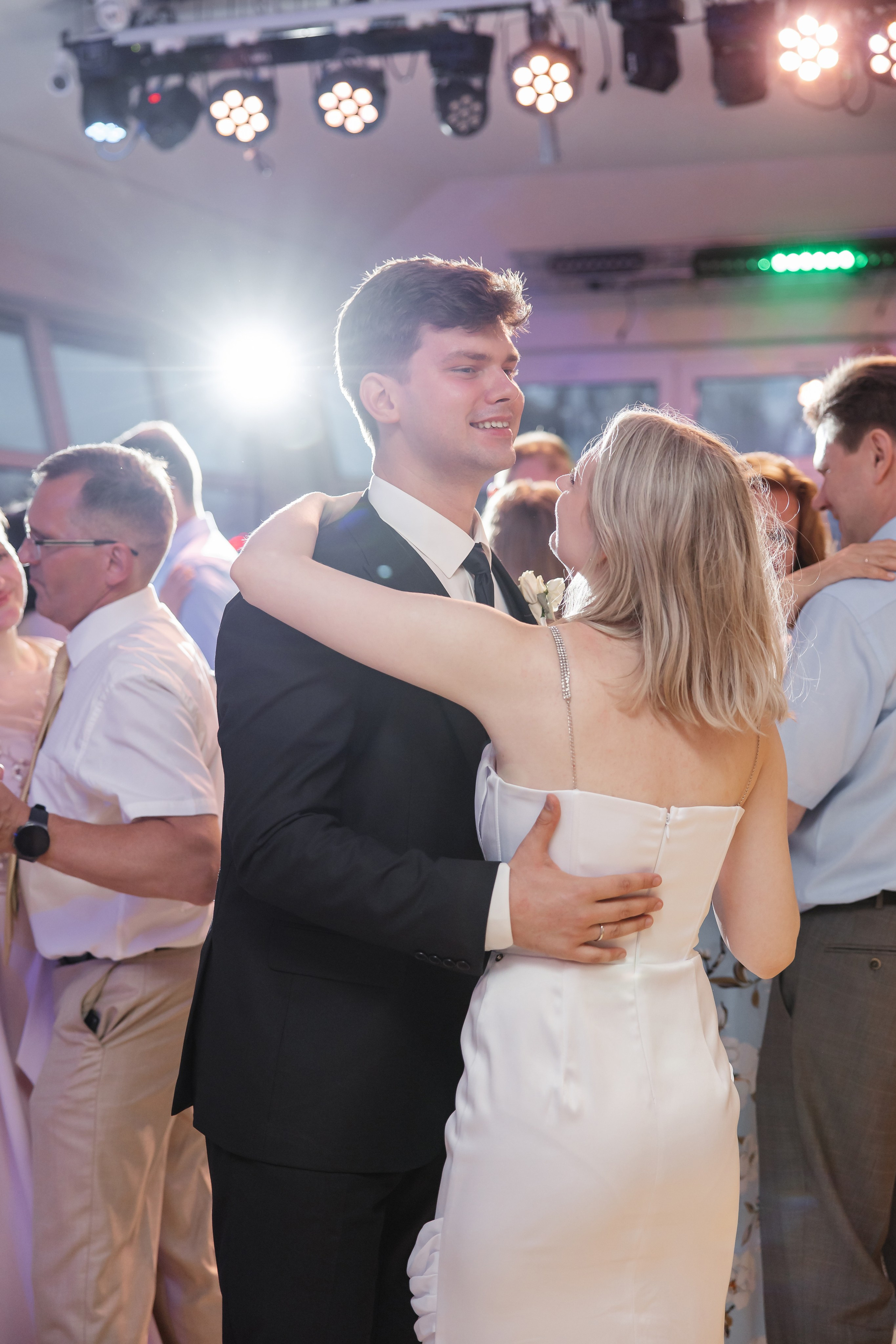 Фото + Видео. Фотограф, видеограф на свадьбу в Москве Никита Назаров