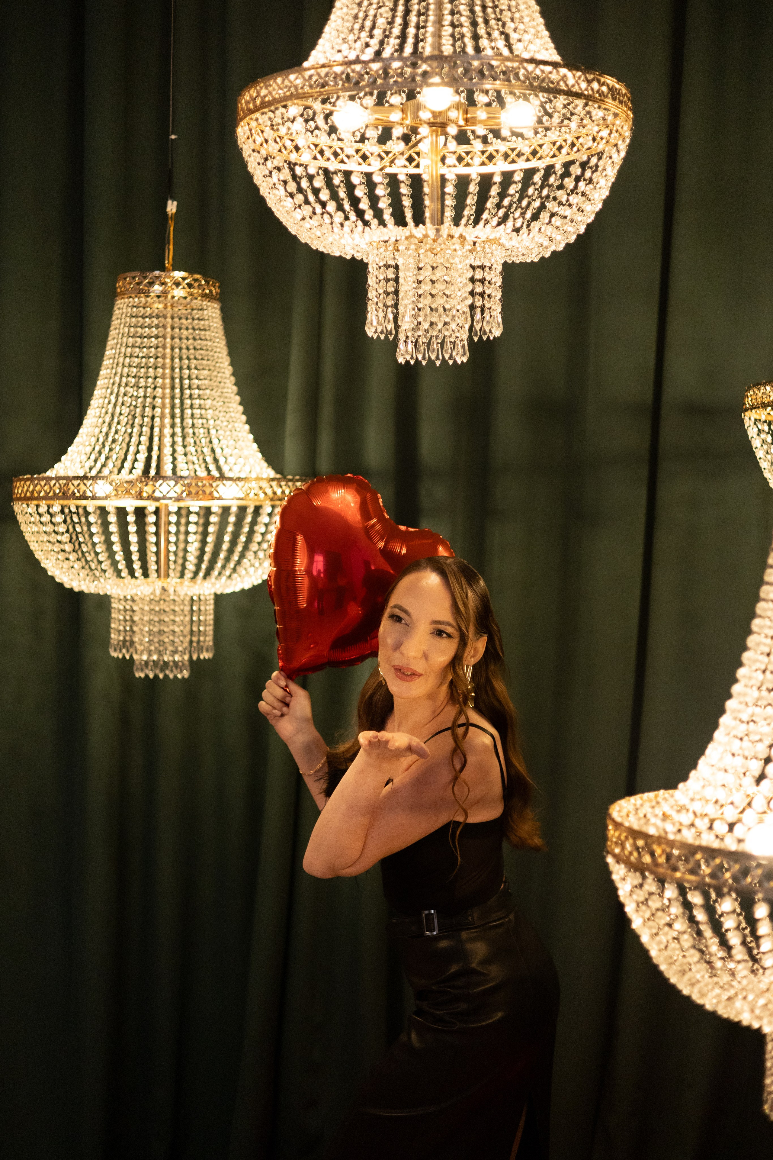 ЖЕНСКИЕ ПОРТРЕТЫ СТУДИЯ 2026. Фотограф Красноярск съемки лавстори, фотосессия в студии, портретная съемка, творческие фотосессии