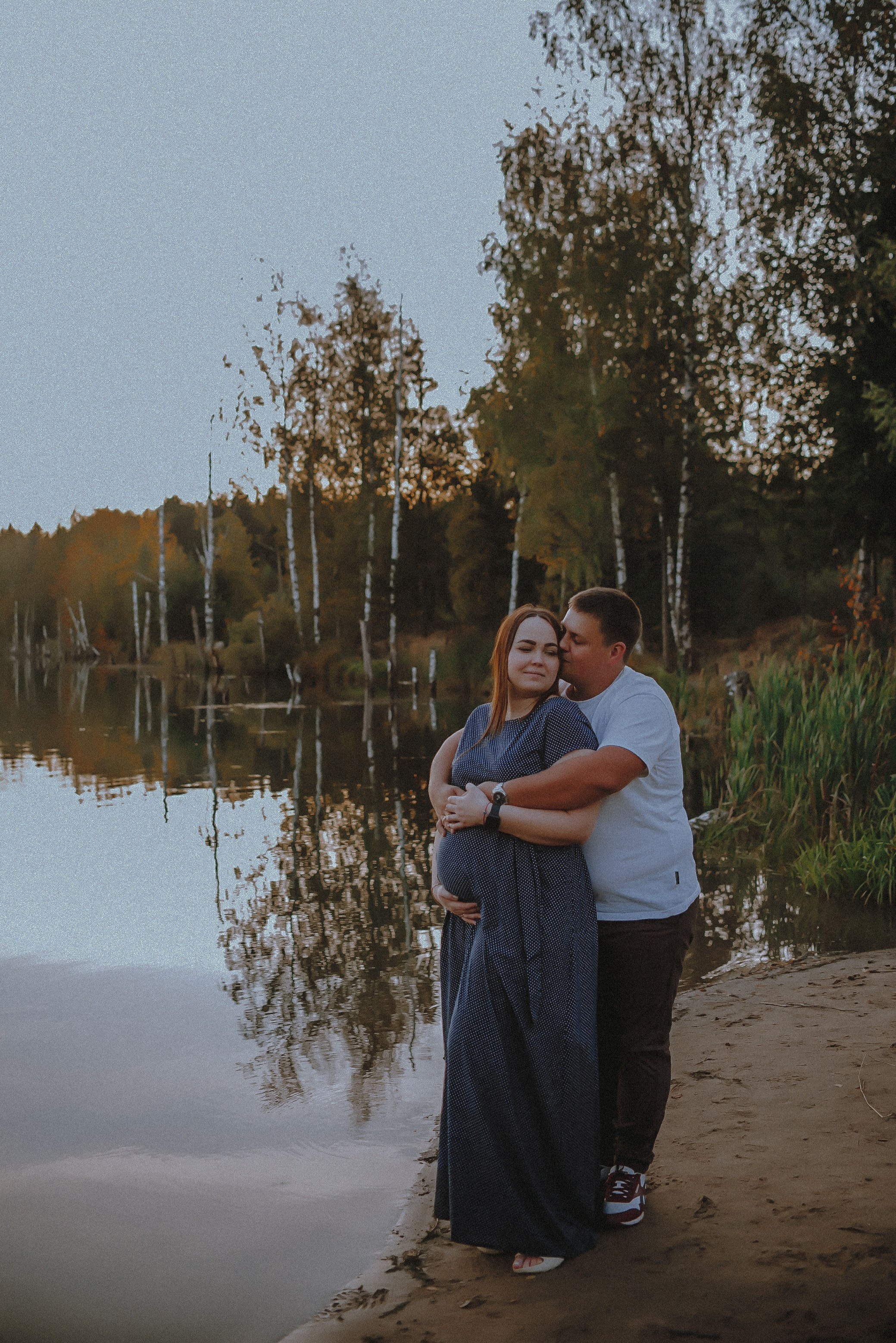 Озеро в лесу. Свадебный и семейный фотограф в Москве Сажина Кристина КиМ. Свадебный оператор в Москве Сажин Максим