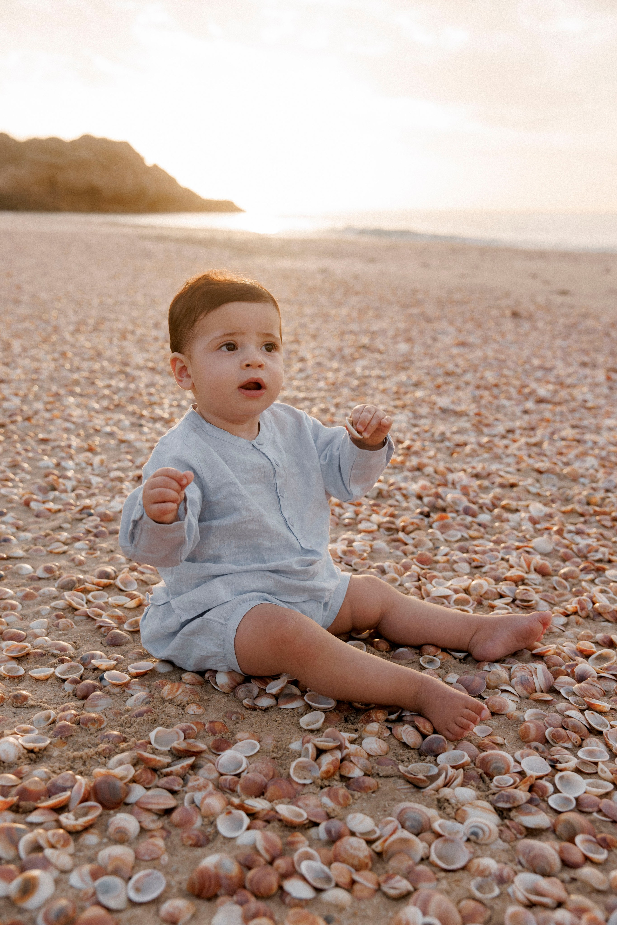 First year family photos near the sea. Главная