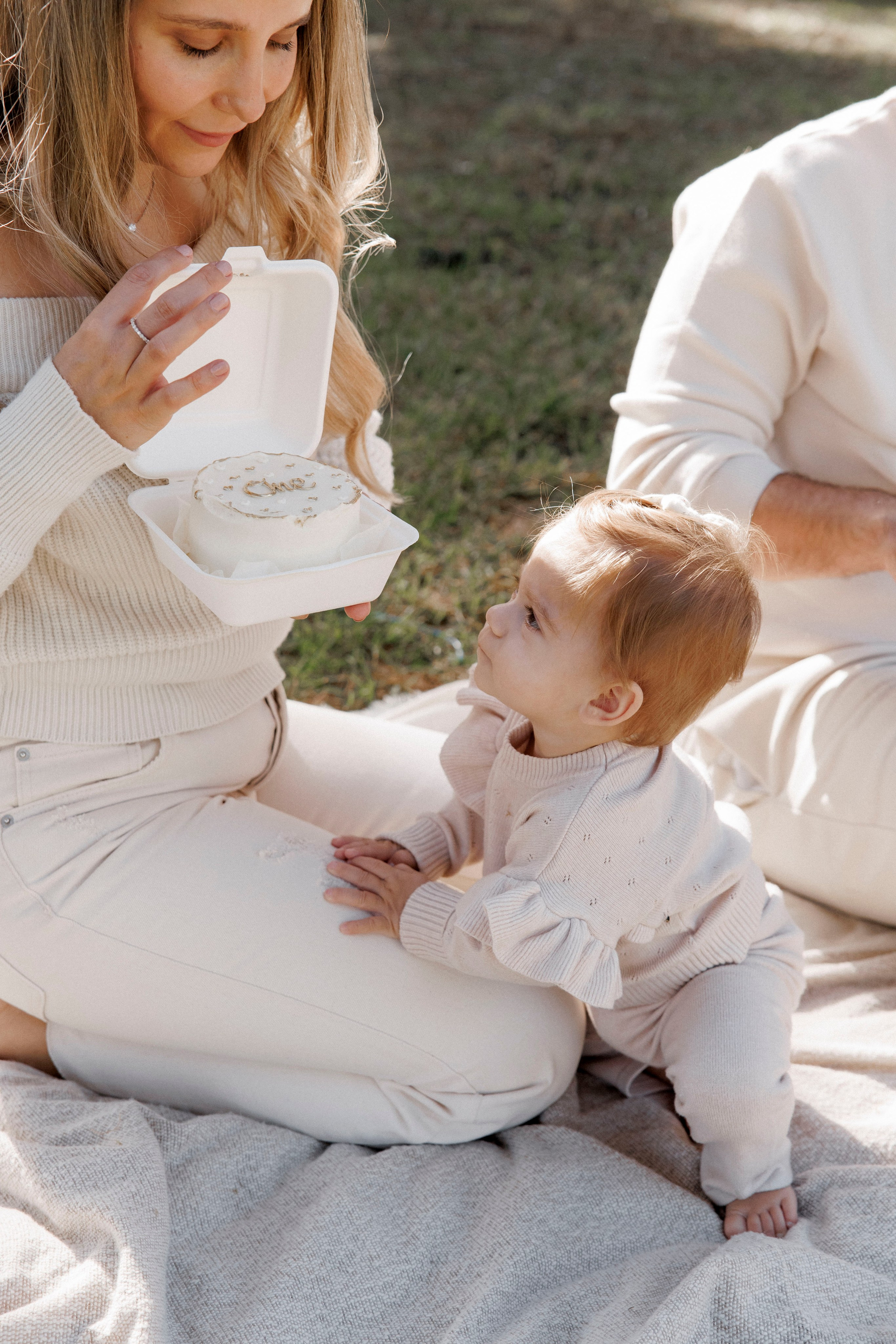 First year photoshoot inside the park (early morning). Главная