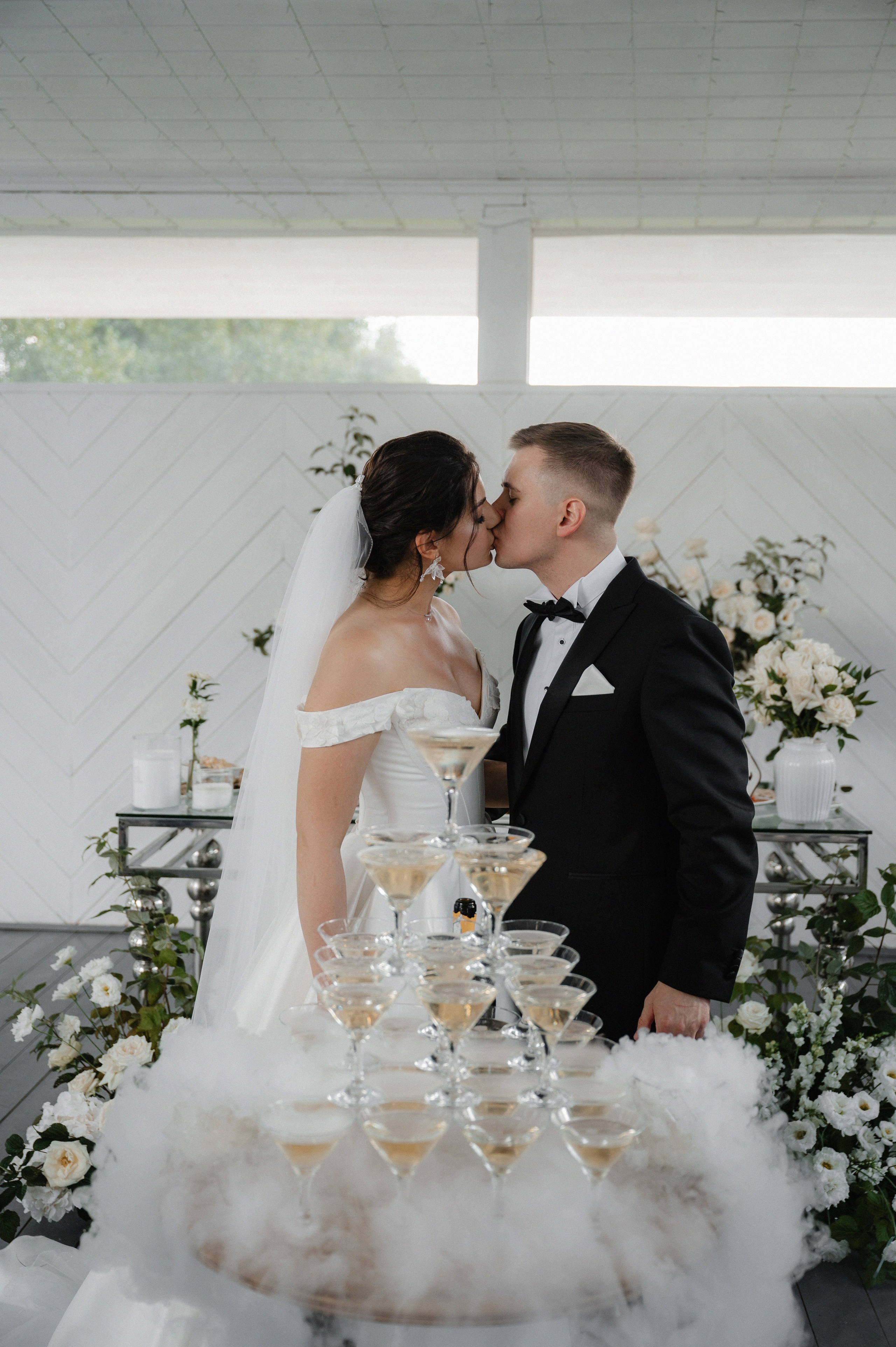 Дмитрий и Анна Рябина хаус. Свадебный фотограф Раменское-Москва