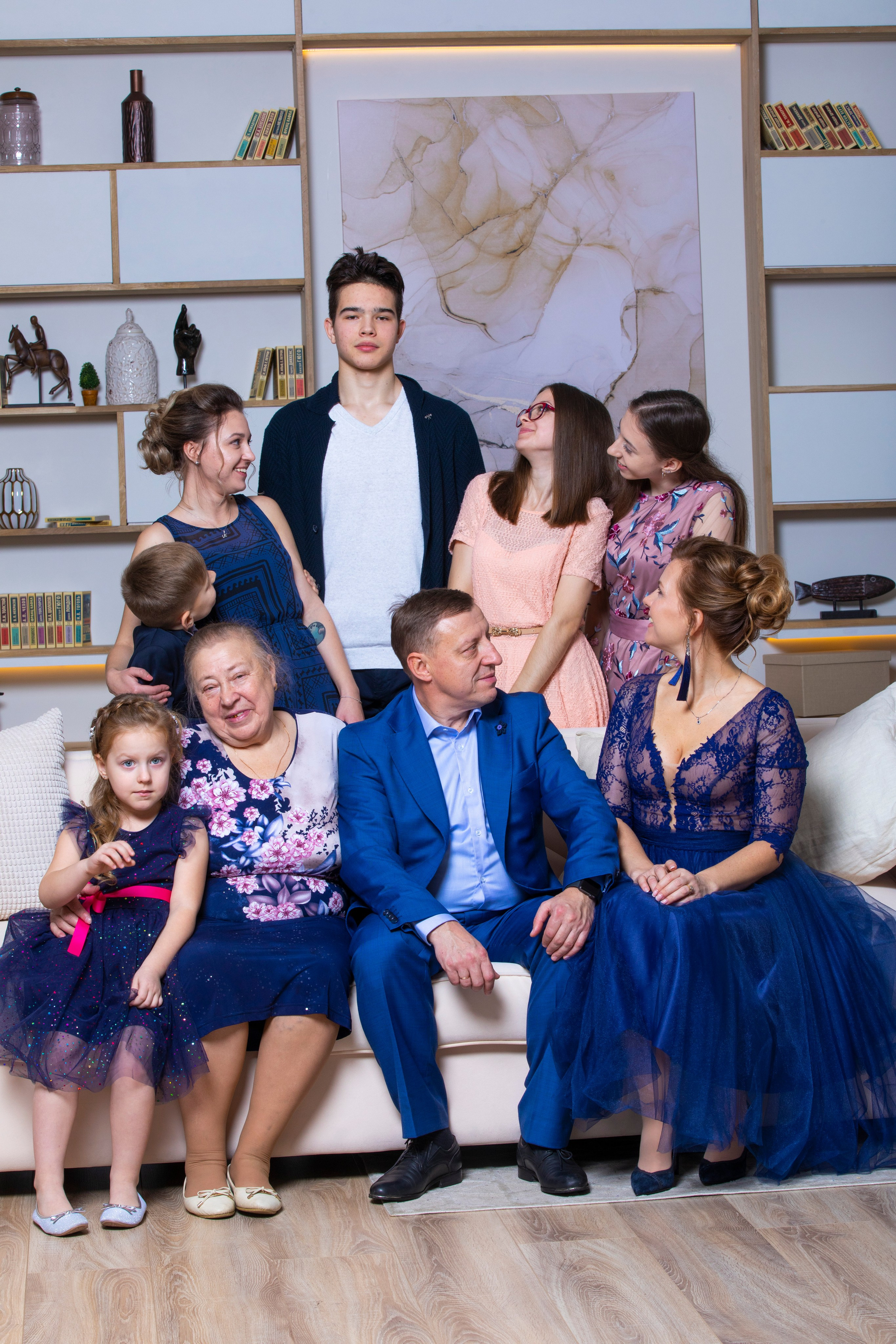 Семейные Съёмки в студии. ФОТОХУДОЖНИК