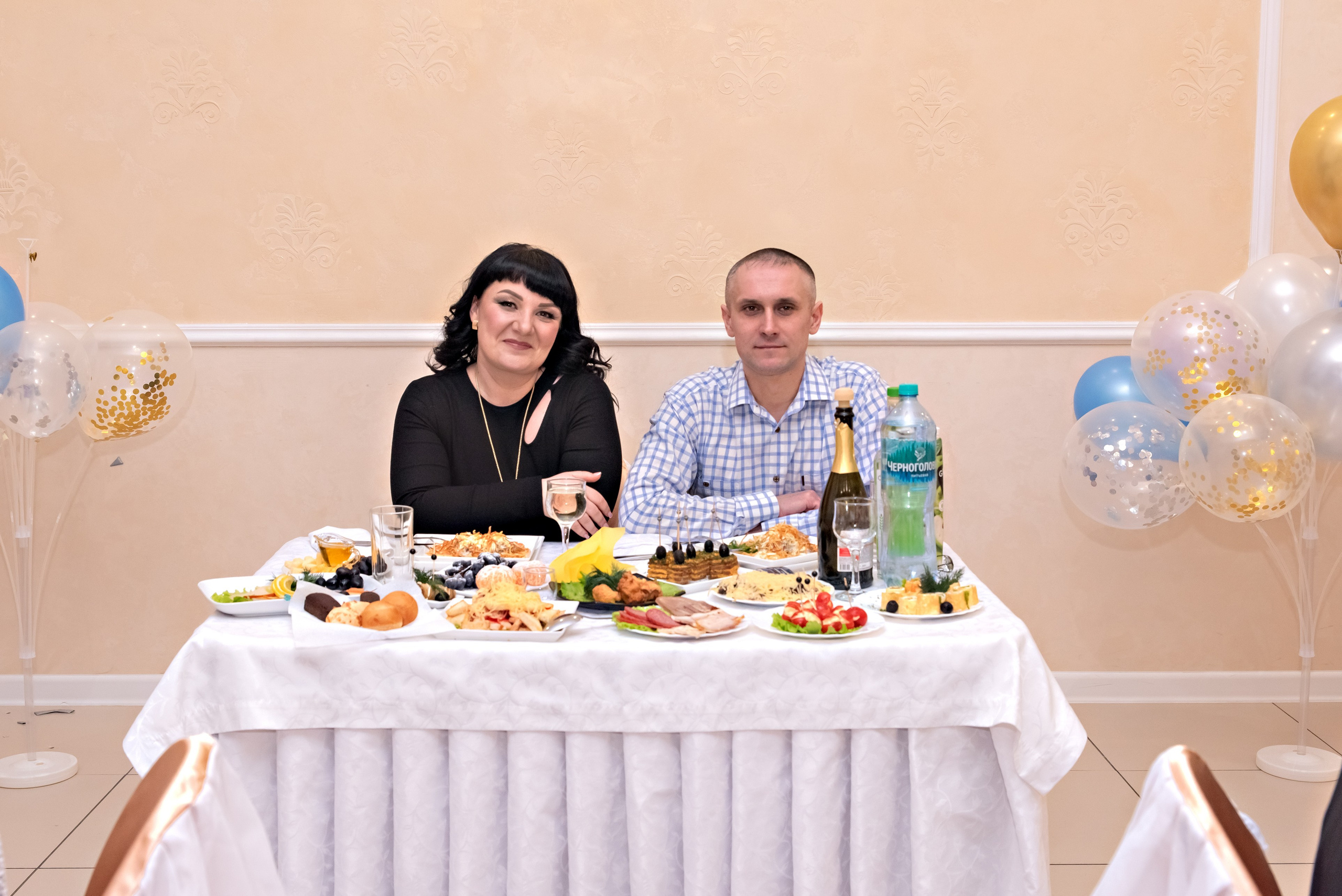 Юбилей Ирины. Ведущая — Наталья Белозерова. Банкетный зал — столовая Радио Завода. Семейный и портретный фотограф Кыштым Челябинск Марина Шигапова