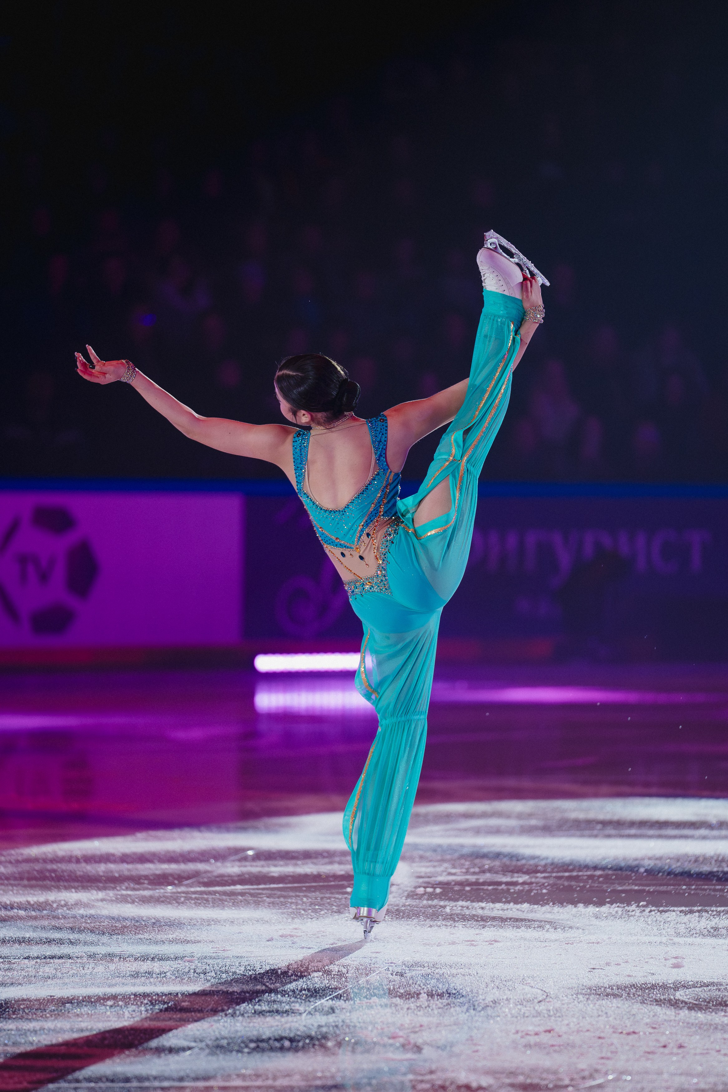 Шоу Этери Тутберидзе в Новосибирске. Воробьева Ксения — Спортивный и танцевальный фотограф Новосибирск