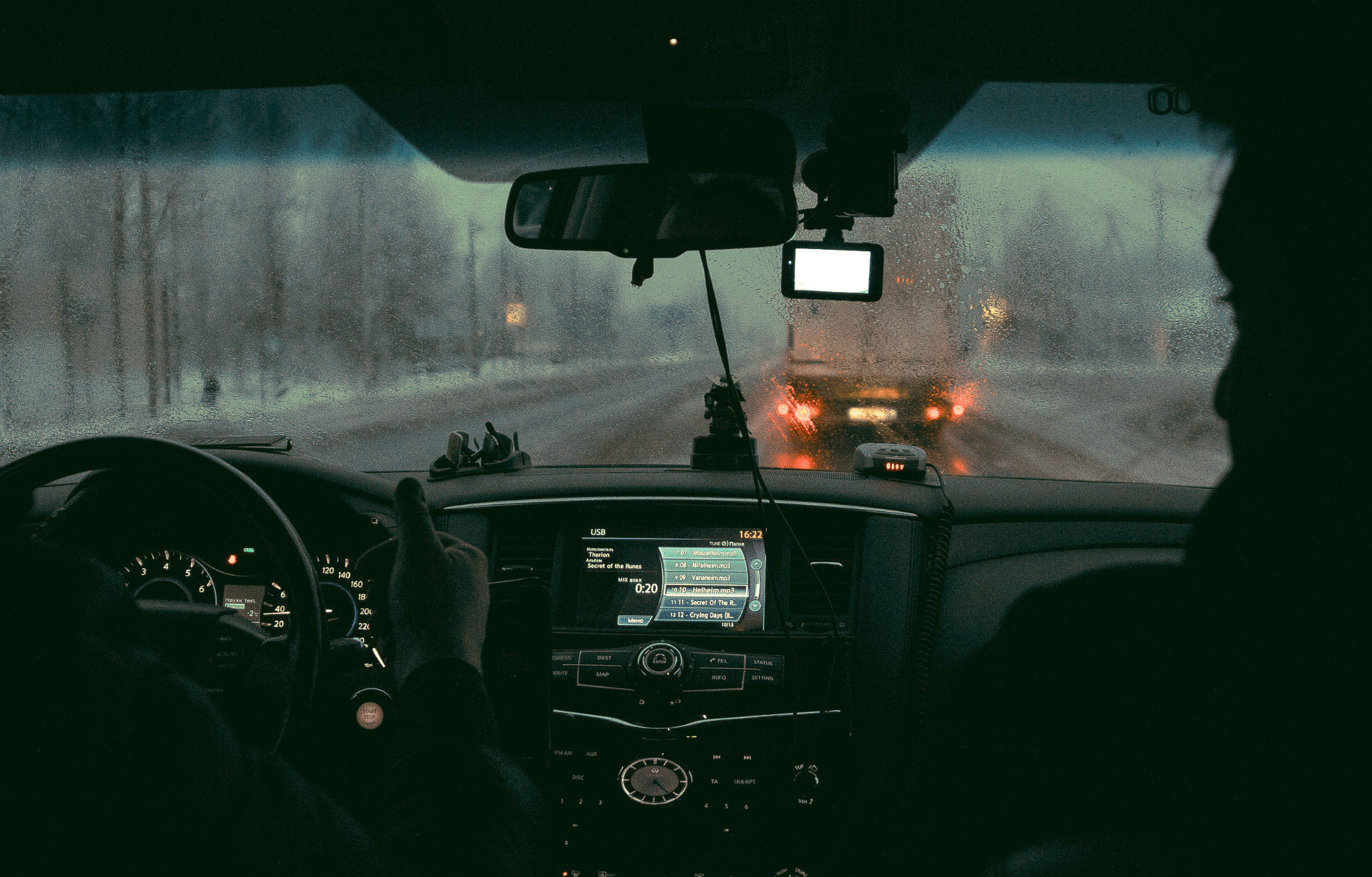 I should have said something…. Фотограф Cyberkyrie