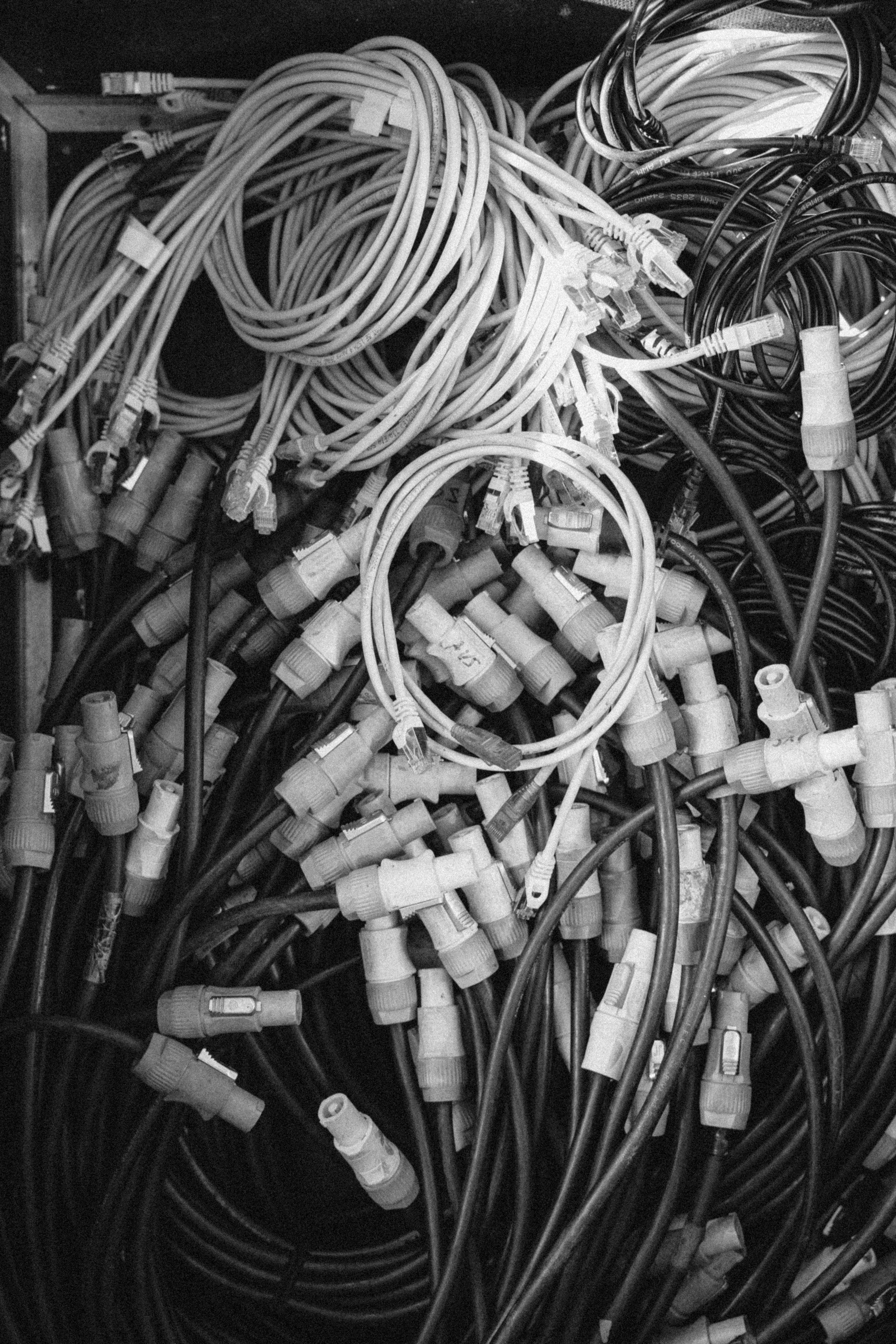 Бэки монтаж