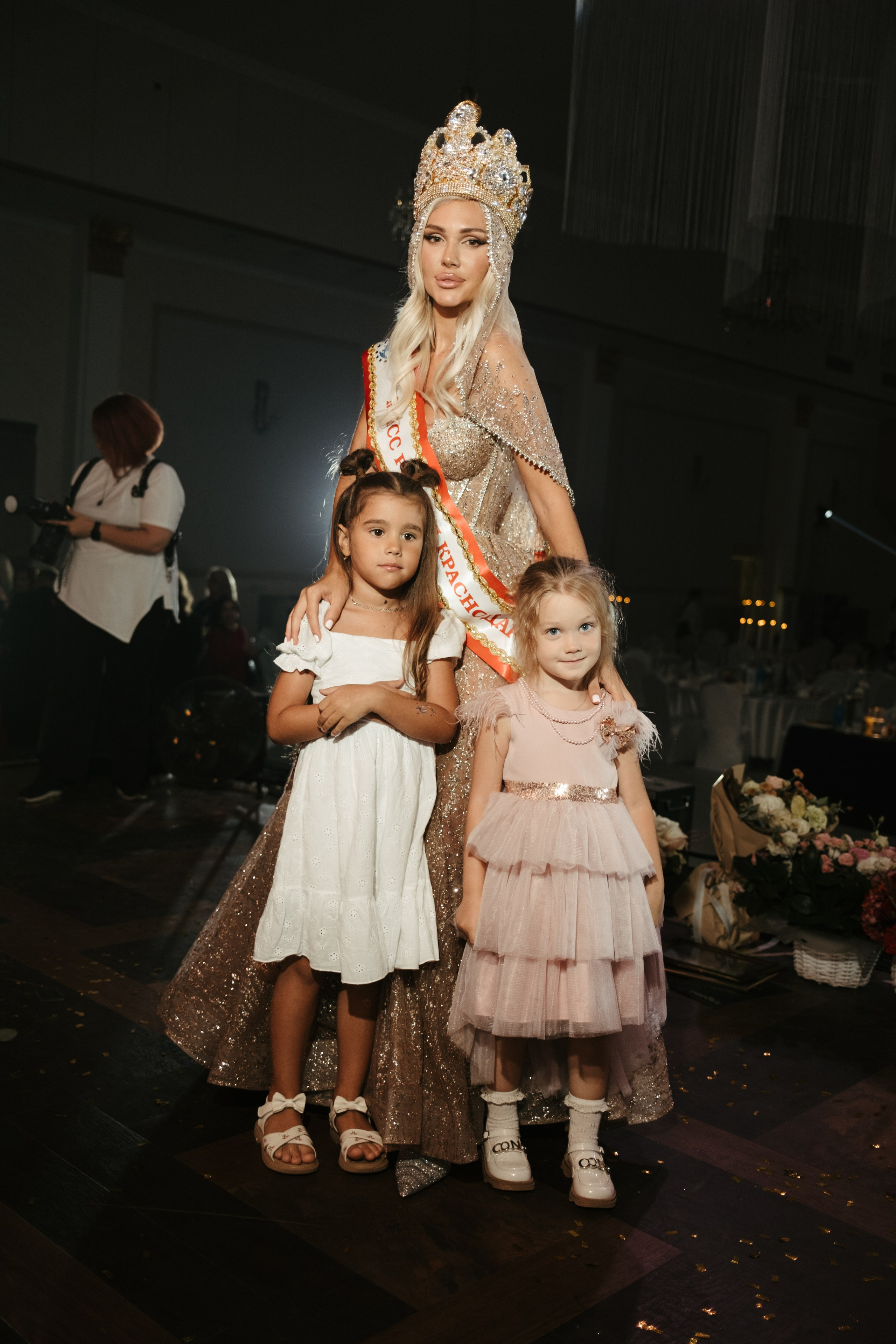 Мисс и Миссис Россия Земли Краснодар 2025 программа. Свадебный и репортажной фотограф Денис Ожигин в Краснодаре и Краснодарском крае