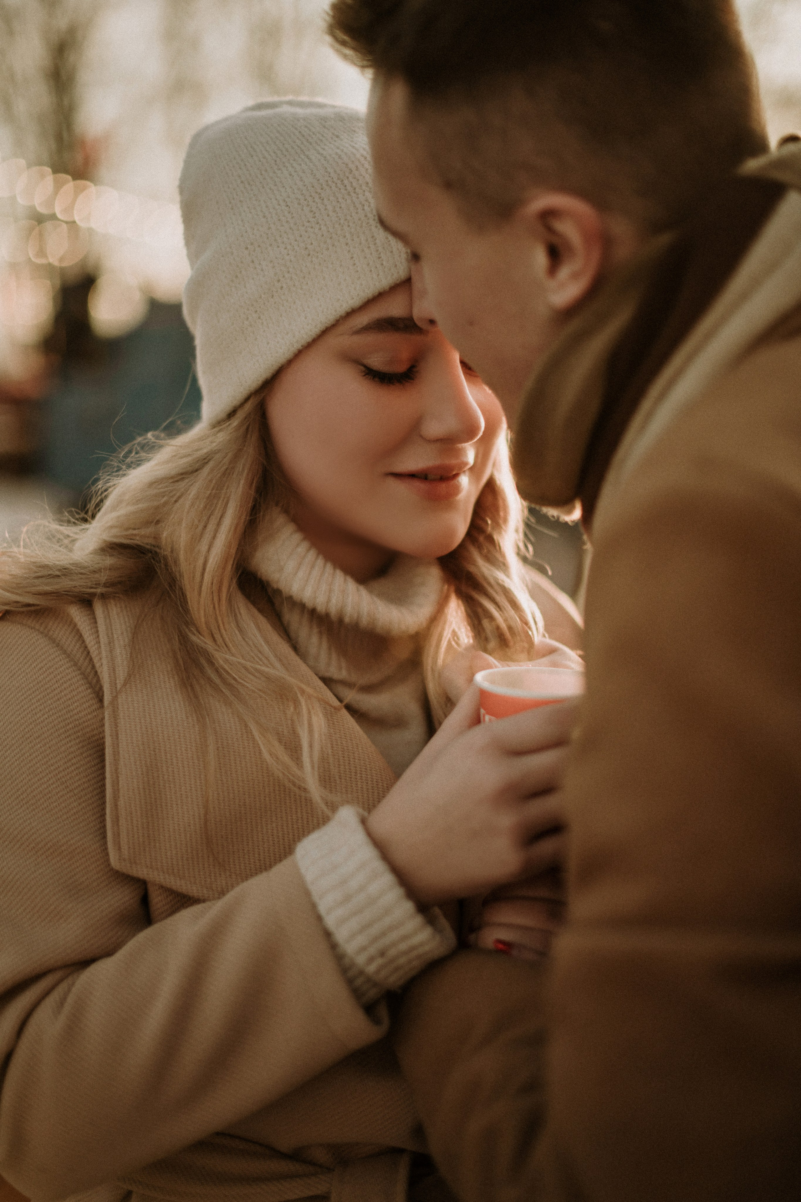 Лиза и Антон. Каток. Свадебный фотограф в Санкт-Петербурге София Шубик
