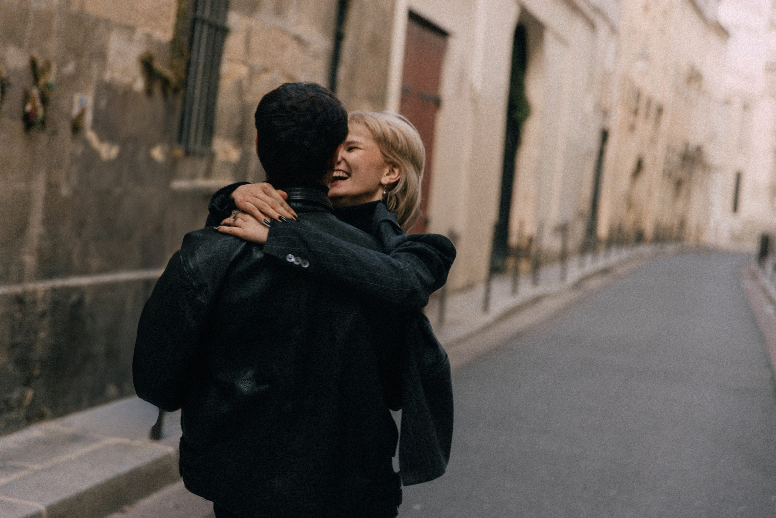 First love is something that lasts forever. Photographer in Paris
