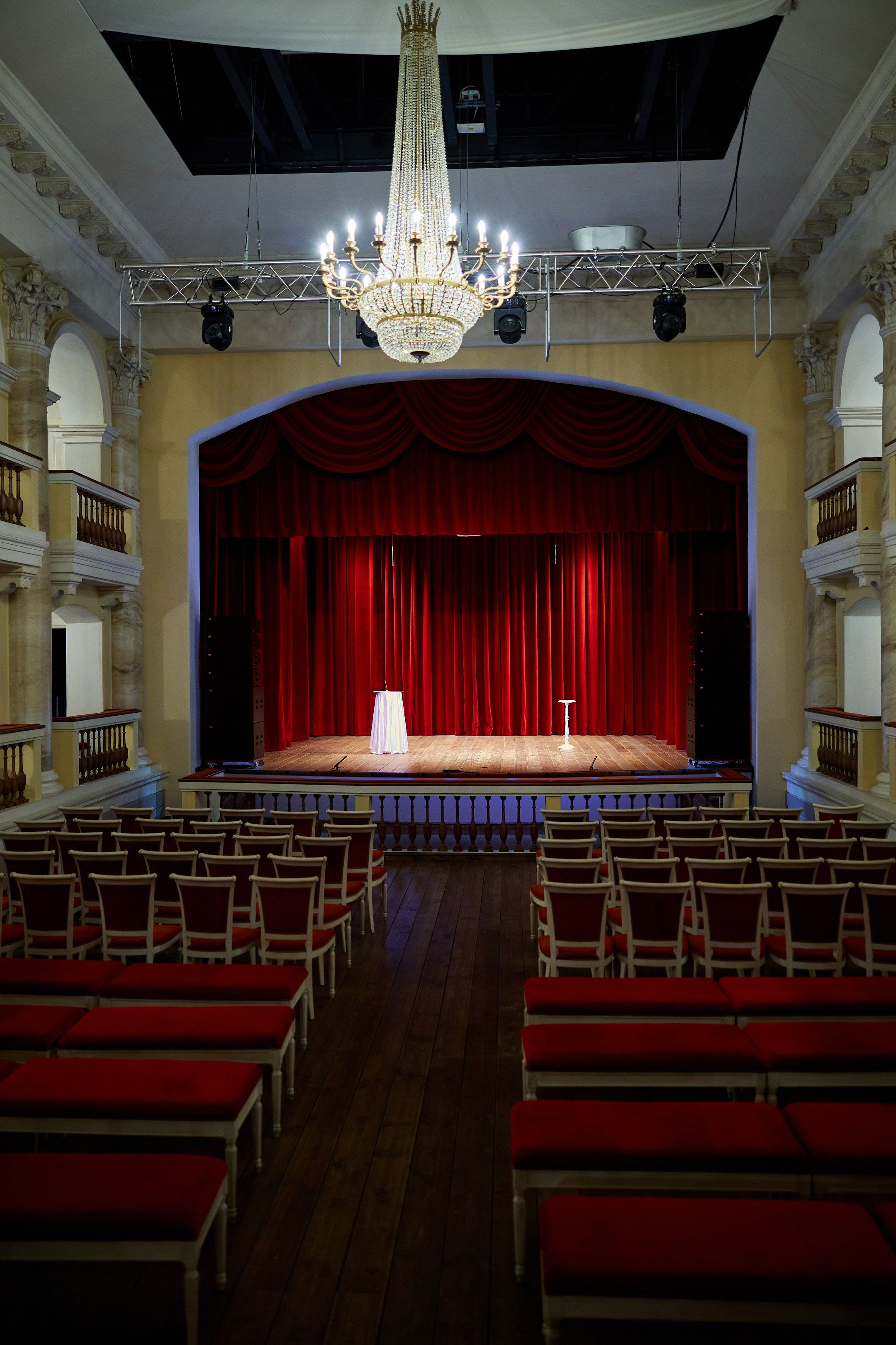 Свадебная фотосессия в Кинопарке Москино. Свадебный фотограф Сергей Колбинский