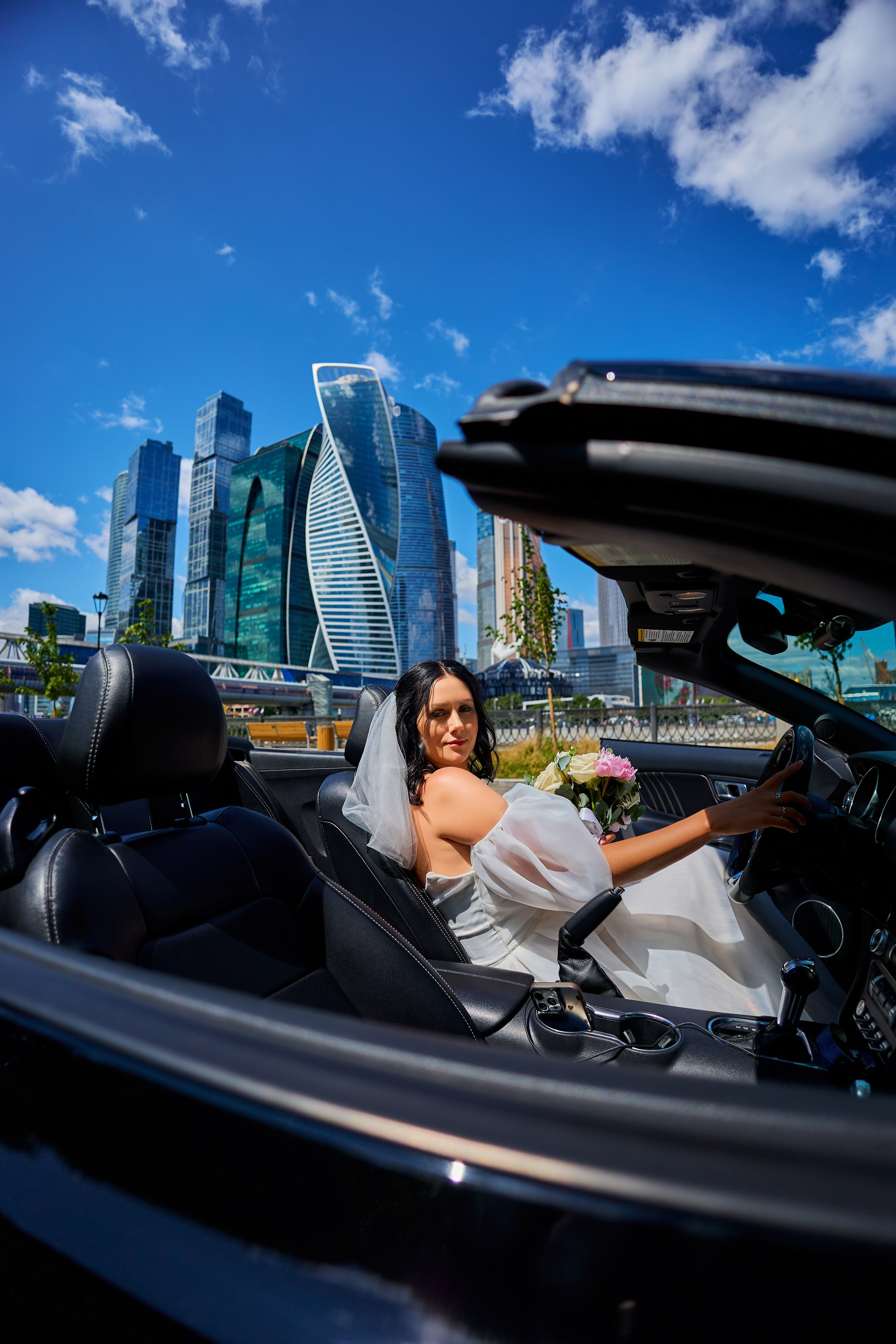 Свадебная фотосессия в Москва-Сити. Свадебный фотограф Сергей Колбинский