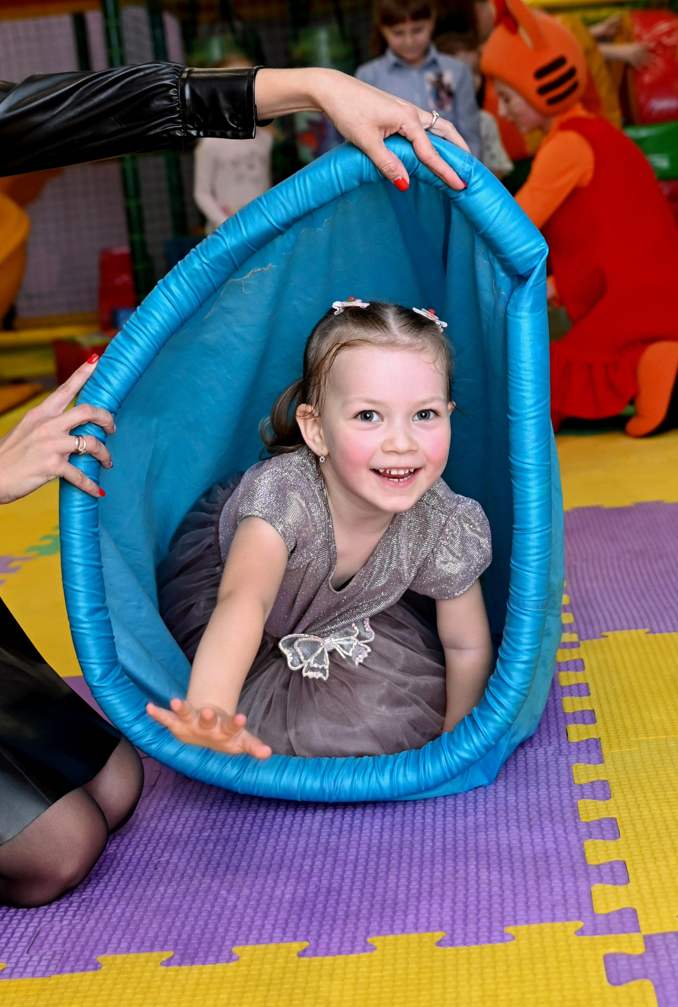 Игротека «Море Позитива». Я Ольга Казанцева, фотографирую снимаю ваши киноистории и печатаю фото и цифровые портреты на холсте