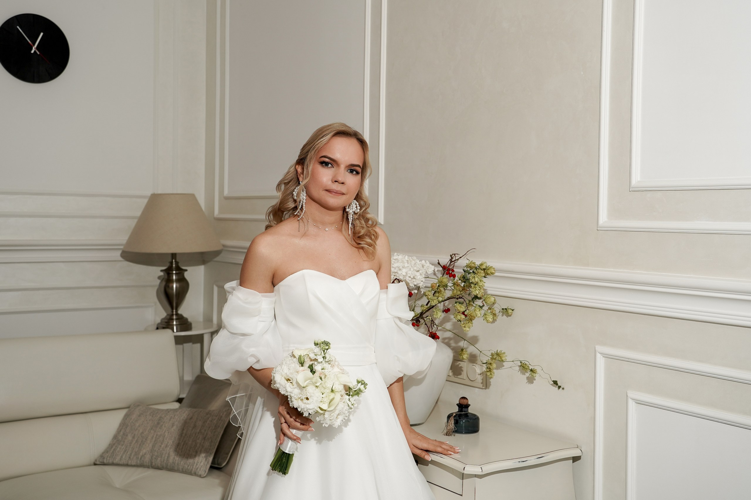 Свадебная фотосессия «4 часа». Отель Резиденция в Ростове-на-Дону. Кадры молодоженов на природе. Фотосессия банкета 1 час. Свадебный фотограф в Ростове-на-Дону. Таинство Крещения и Венчания, семейные фотосессии. Алёна Чёботова