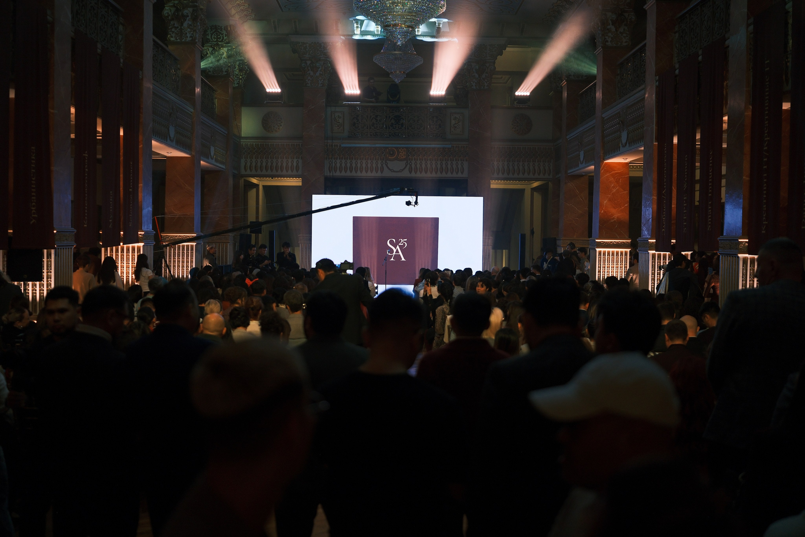 Репортажи. Портреты и репортажные съемки с душой: ваш уникальный момент в объективе Руфата, профессионального фотографа Алматы