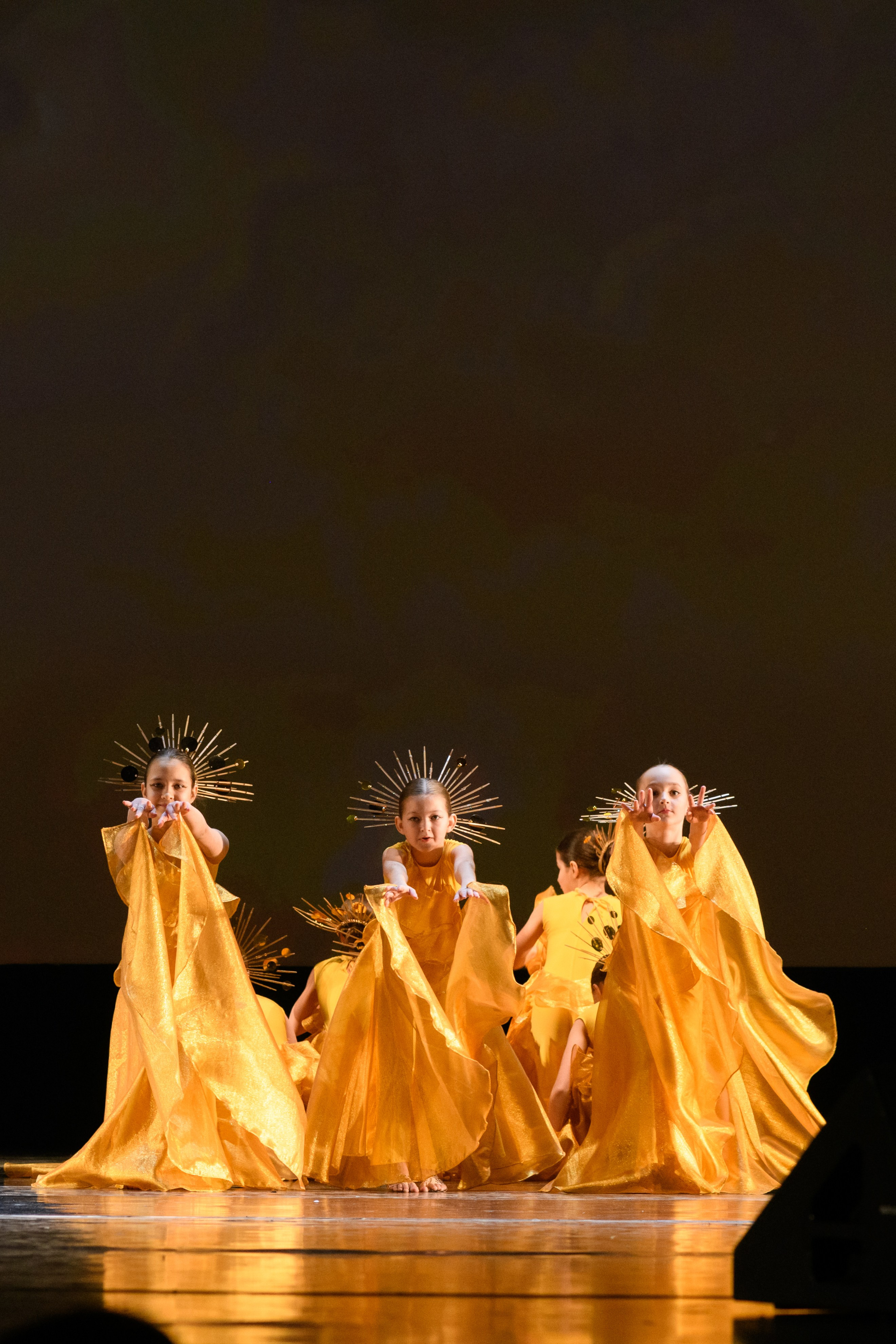 23 апреля, часть 2, БКЗ Октябрьский, г. Санкт-Петербург. Золотое яблочко