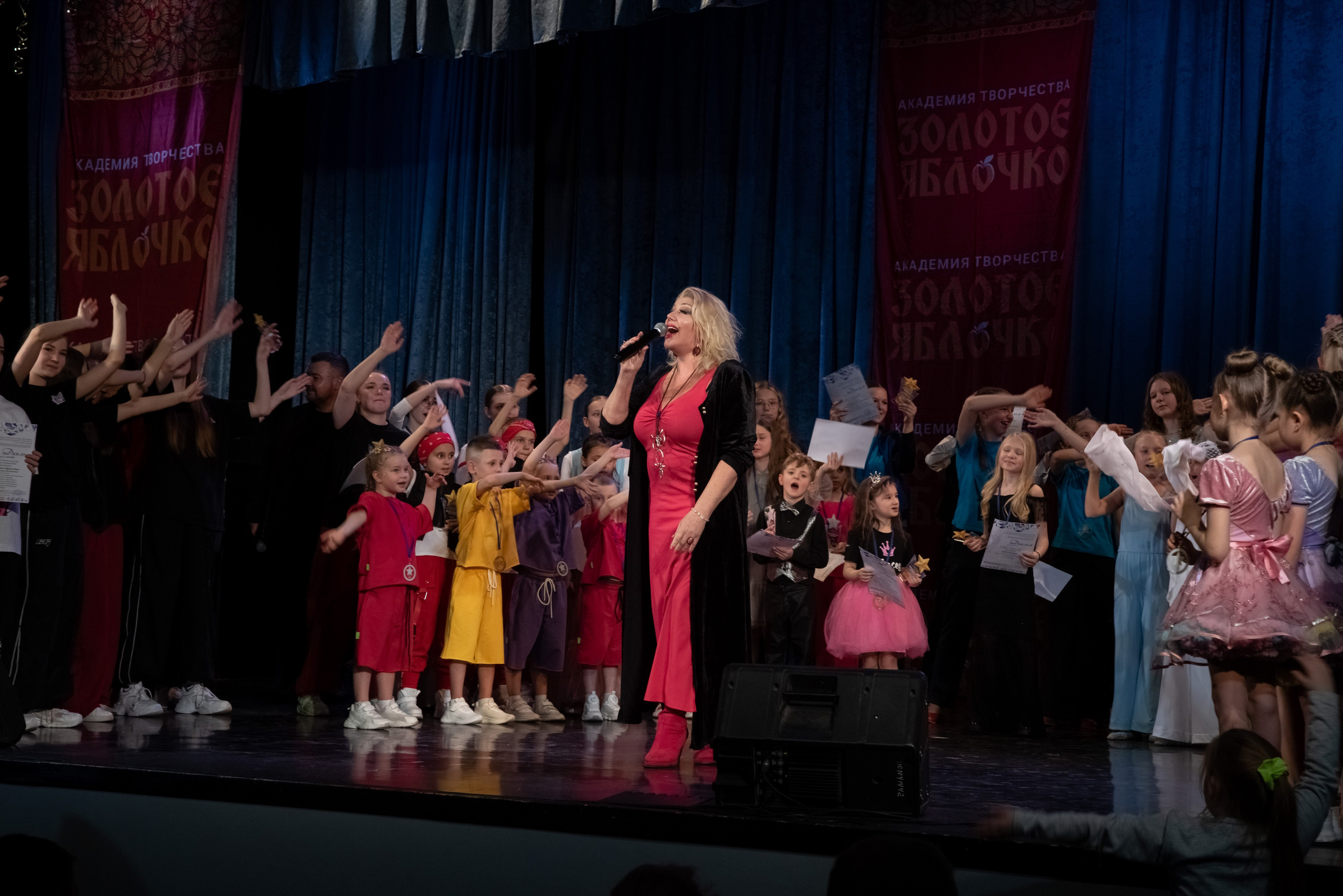 7 декабря, г. Выборг. Золотое яблочко