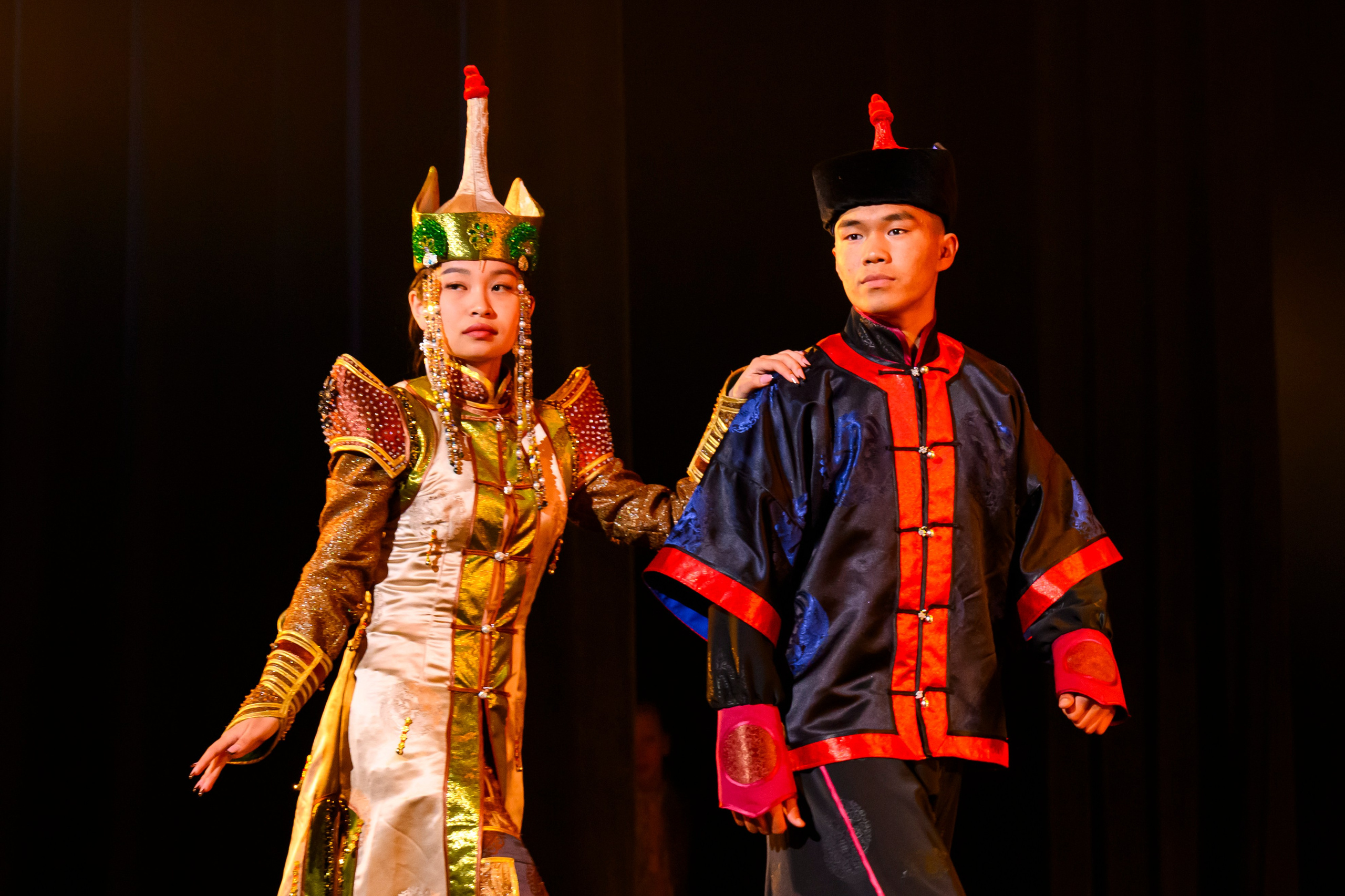 23 апреля, часть 1, БКЗ Октябрьский, г. Санкт-Петербург. Золотое яблочко