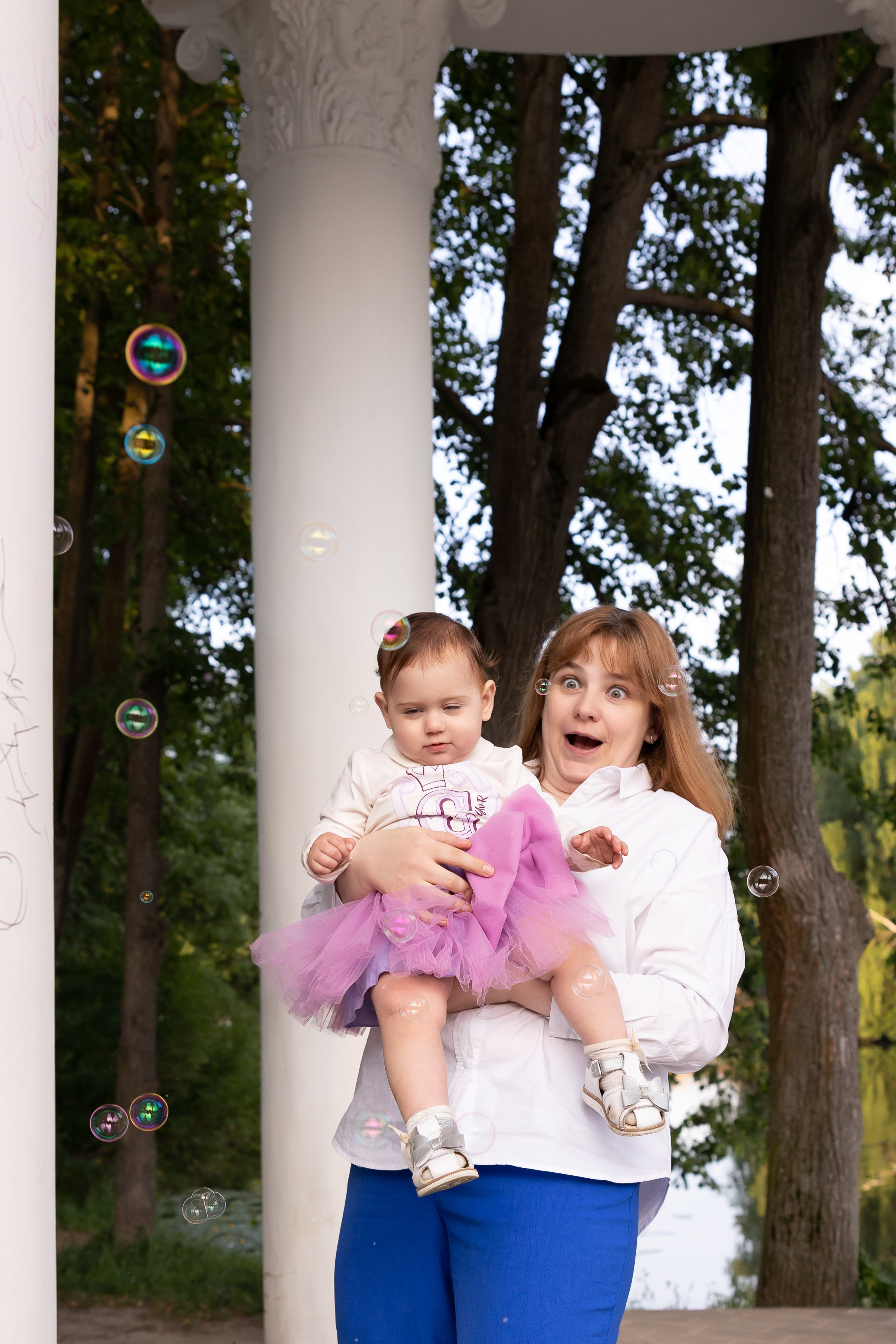 Прогулка в парке. Сказочный фотограф для Вас и Вашей семьи