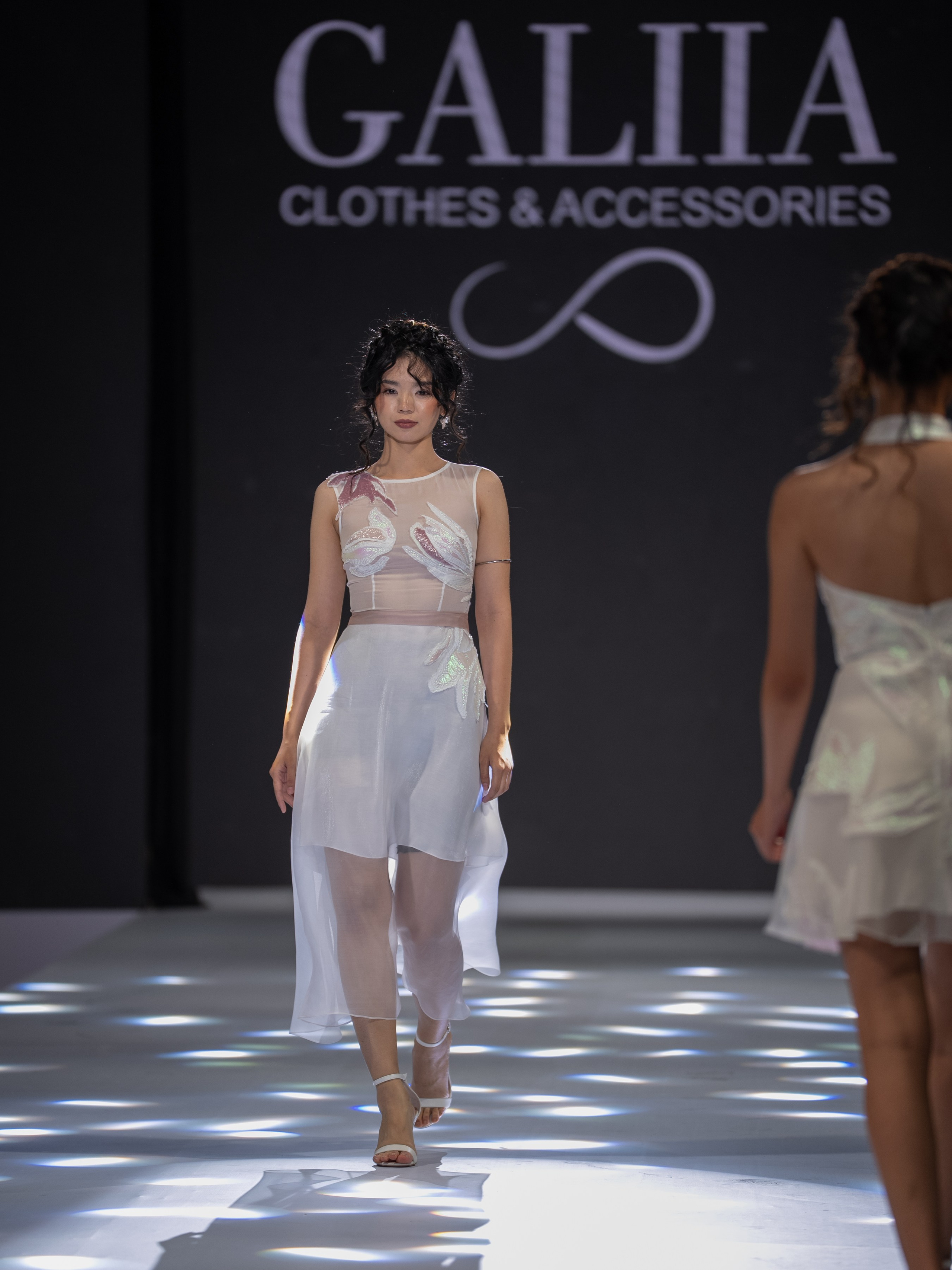 EURASIAN FASHION WEEK Galia. Сайт Алматинского НЮ АРТ, будуар и фэшн фотографа Дениса Карпенко