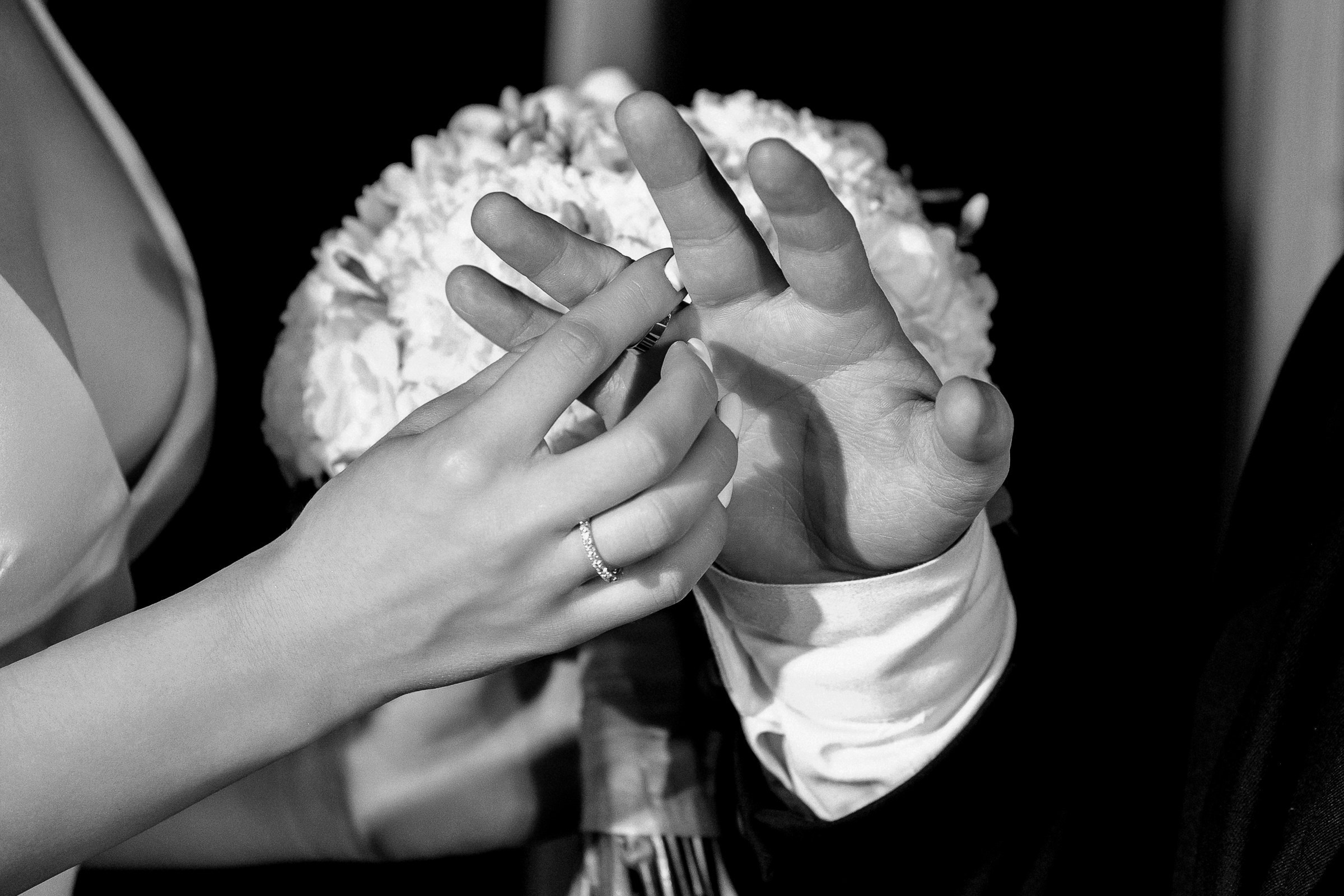 Элегантная свадебная фотография в Пензе. VERSLIBRE | Свадебный и репортажный фотограф в Санкт-Петербурге