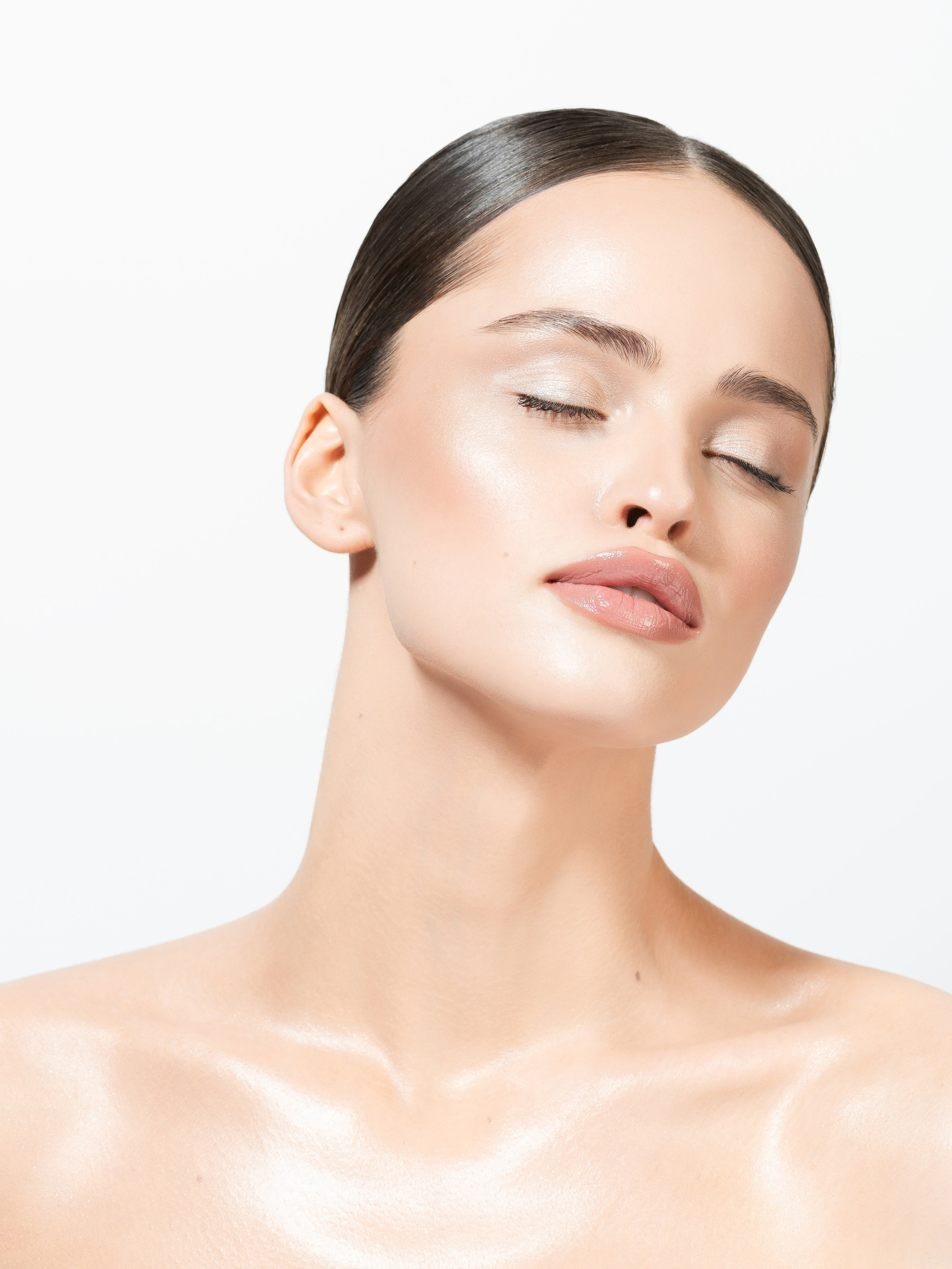 Бьюти (косметика, уход, аксессуары). Предметная фотография