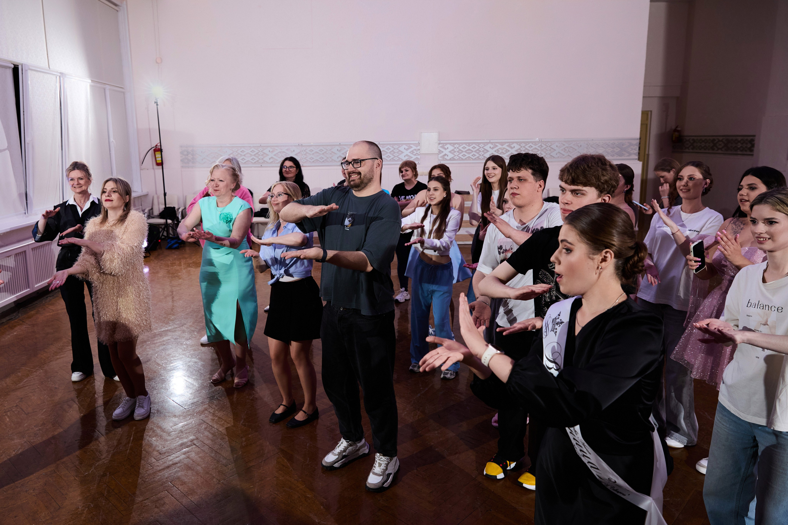 Выпускной 11 класс. Свадебная, репортажная фотосъемка и видеосъемка в Минске. Илья и Юлия Ширмановы. Фотограф | Видеограф | Минск