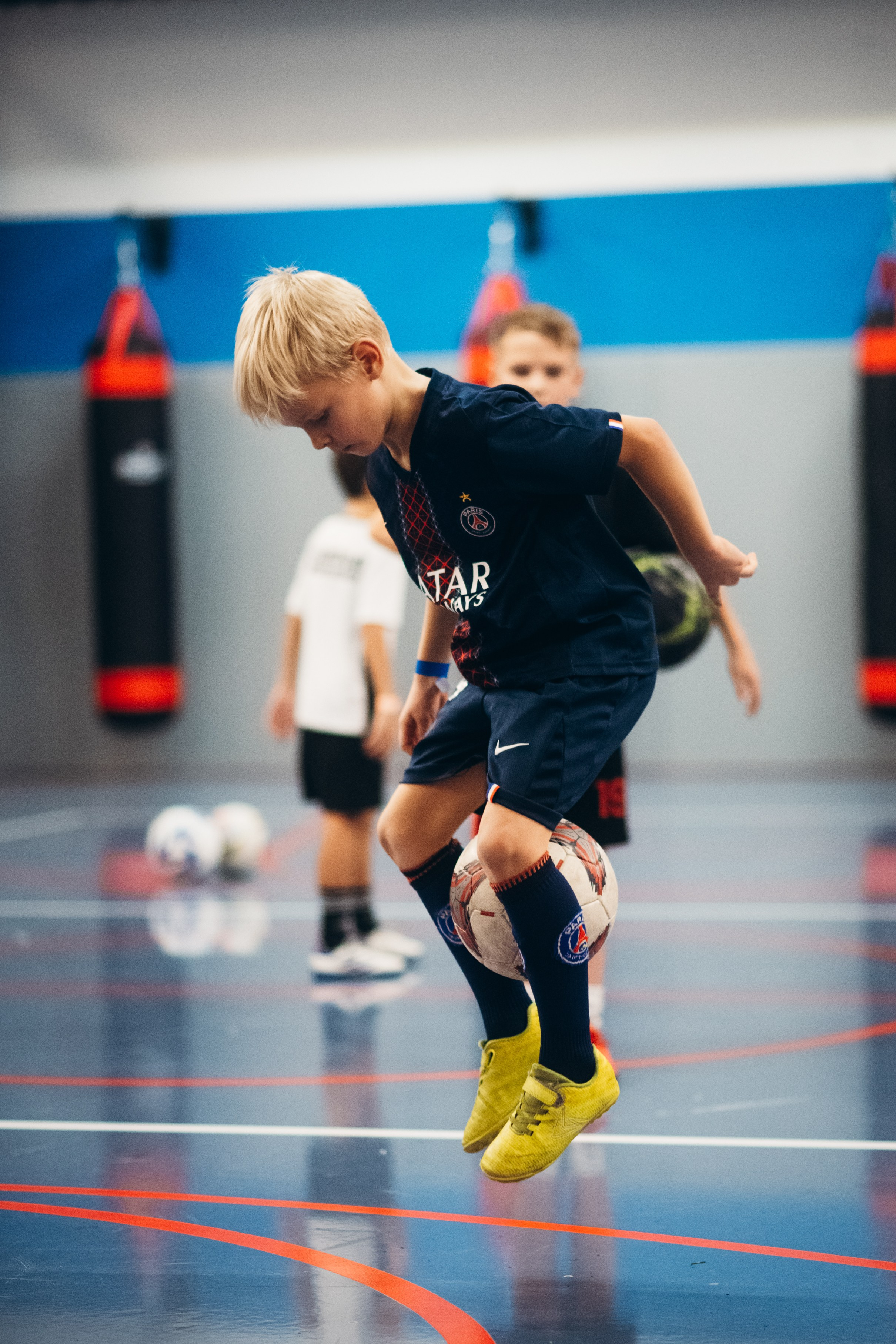 Турнир по футбольному фристайлу, панне и теннисболу