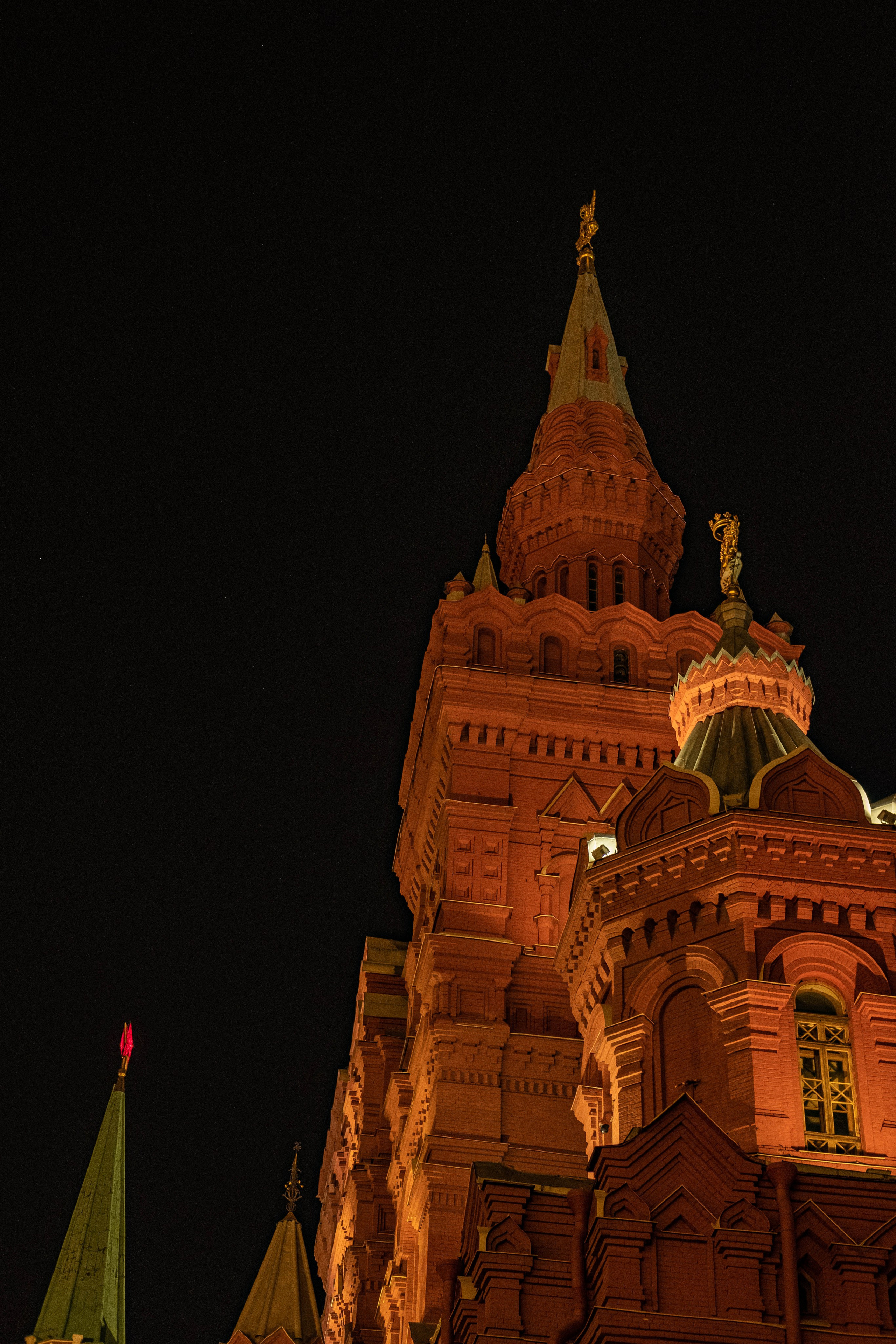 Москва 2024. Свадебный и семейный фотограф в Новосибирске, Санкт-Петербурге, Москве