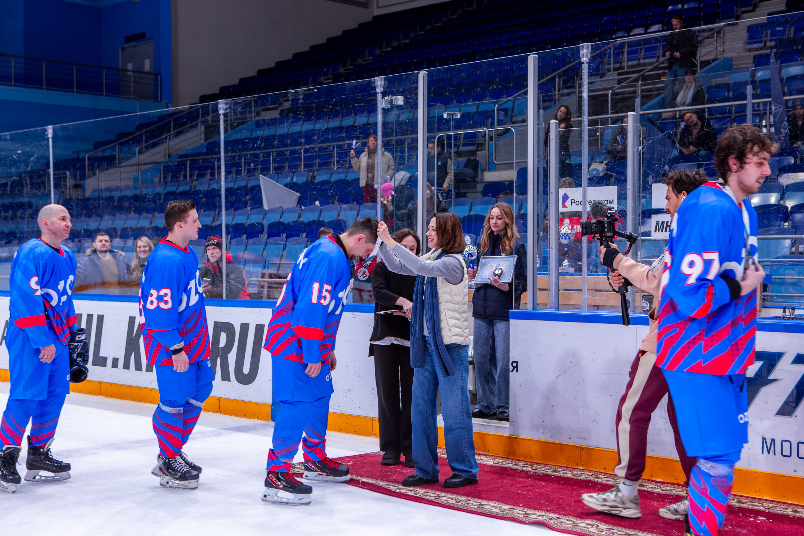 Чемпионат по хоккею. Репортажный, семейный, свадебный, портретный фотограф