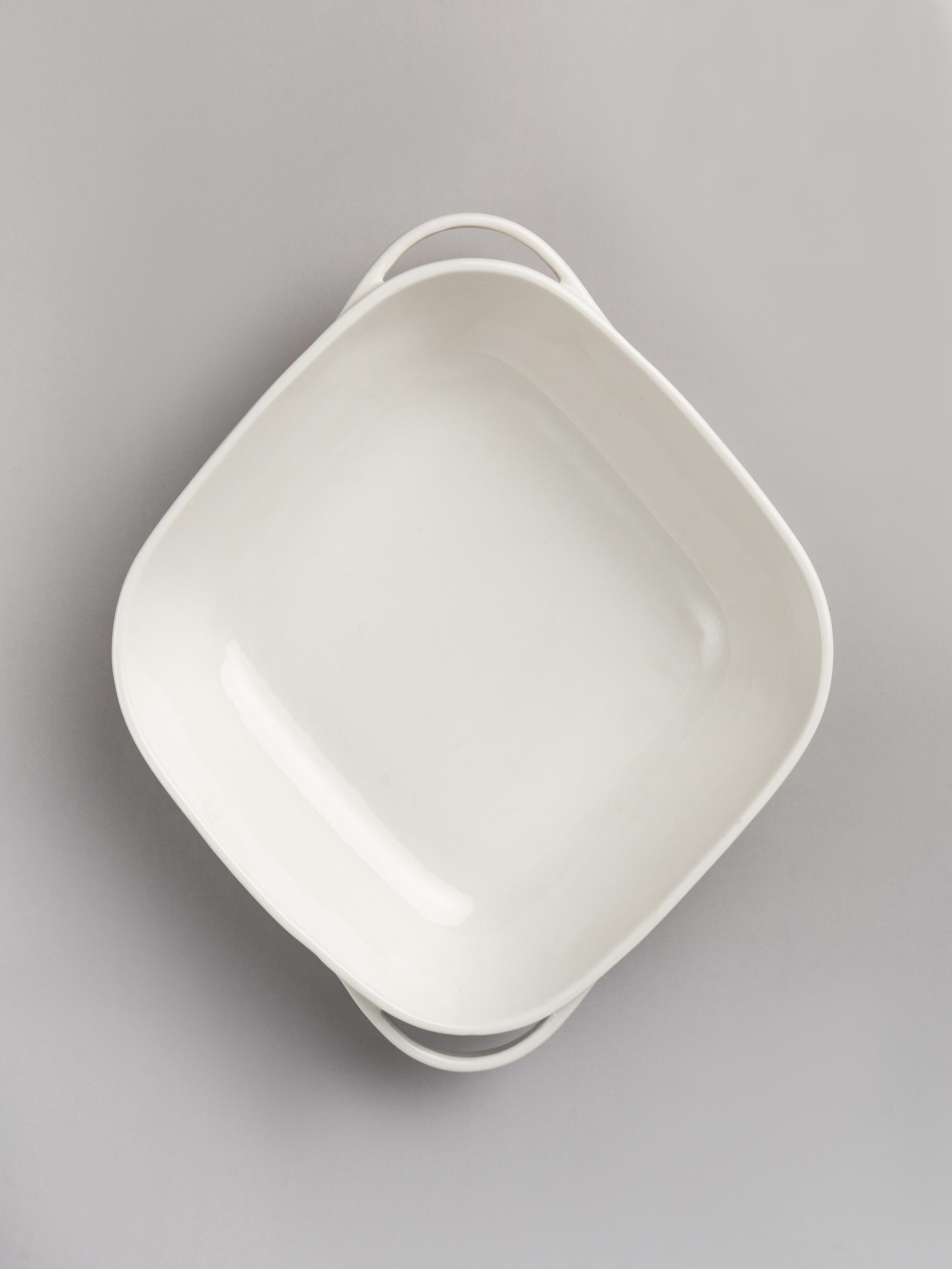 Посуда, столовые приборы. Предметный и рекламный фотограф в Сочи Мария Золотай