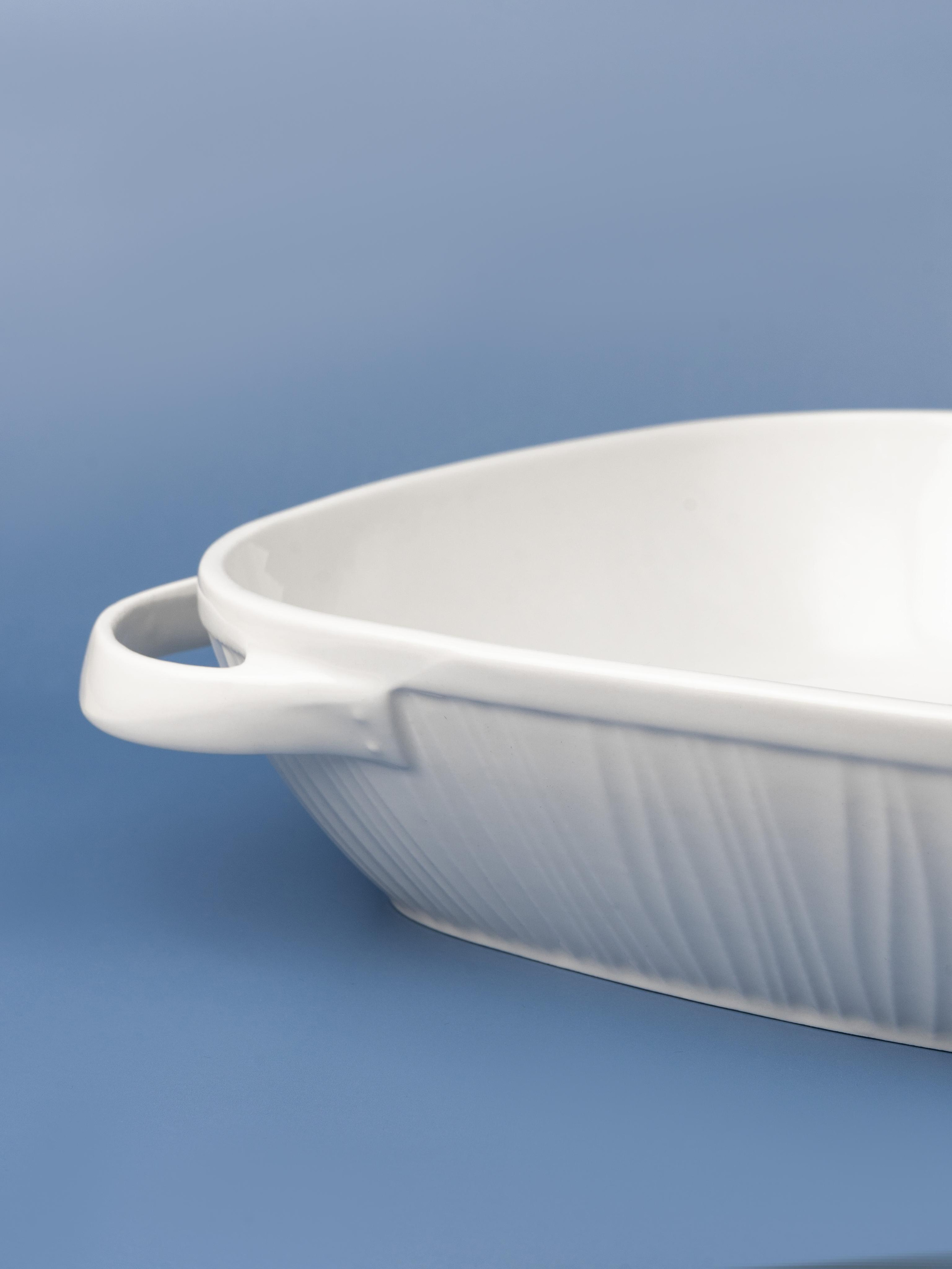 Посуда, столовые приборы. Предметный и рекламный фотограф в Сочи Мария Золотай