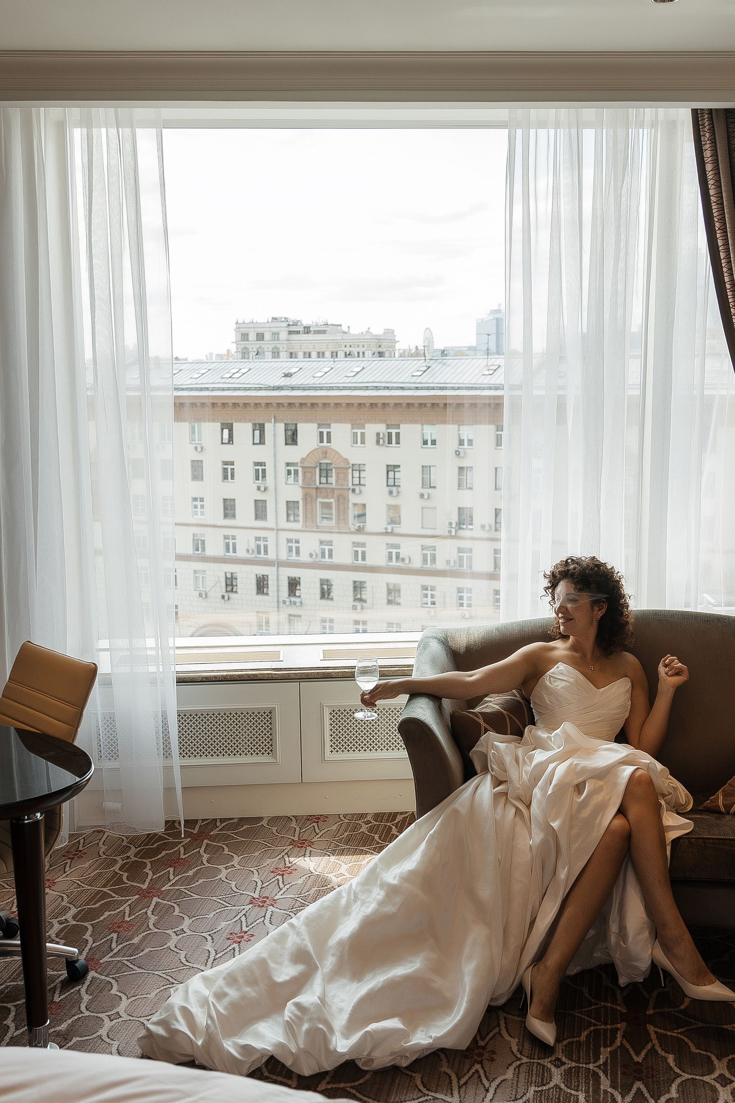 Ирина и Алексей | Lotte Plaza, усадьба Васильчуковых. Свадебный фотограф Ангелина Зотова | Обнинск, Москва, Калуга