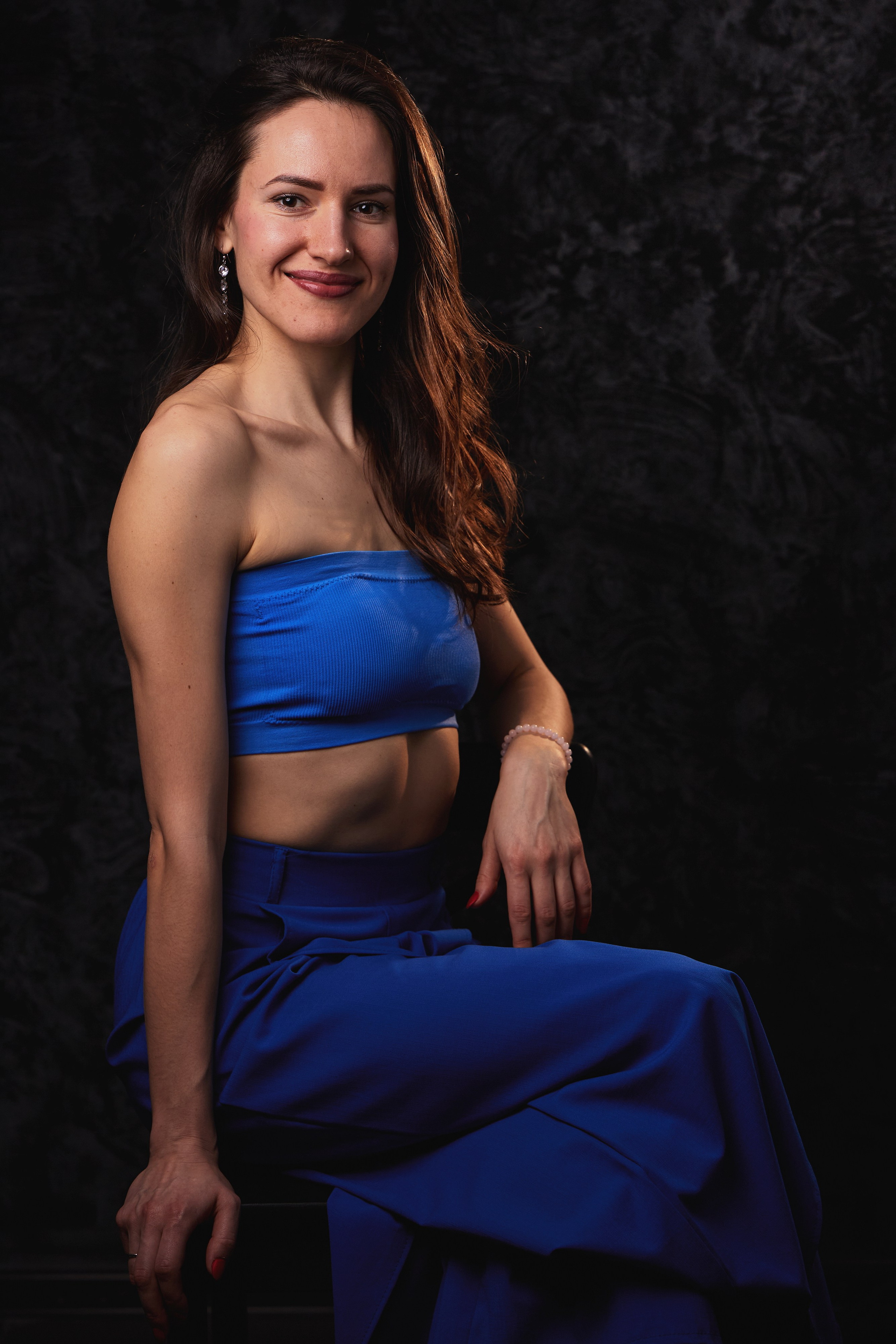 Портретная фотостудия ЛукБук. Фото на документы в Зеленограде. Фото на паспорт. Деловой портрет. Семейный портрет. Фото на документы в Зеленограде. Фото на паспорт. Портретная фотостудия ЛукБук. Деловой портрет. Семейный портрет. Предметная фотосъемка