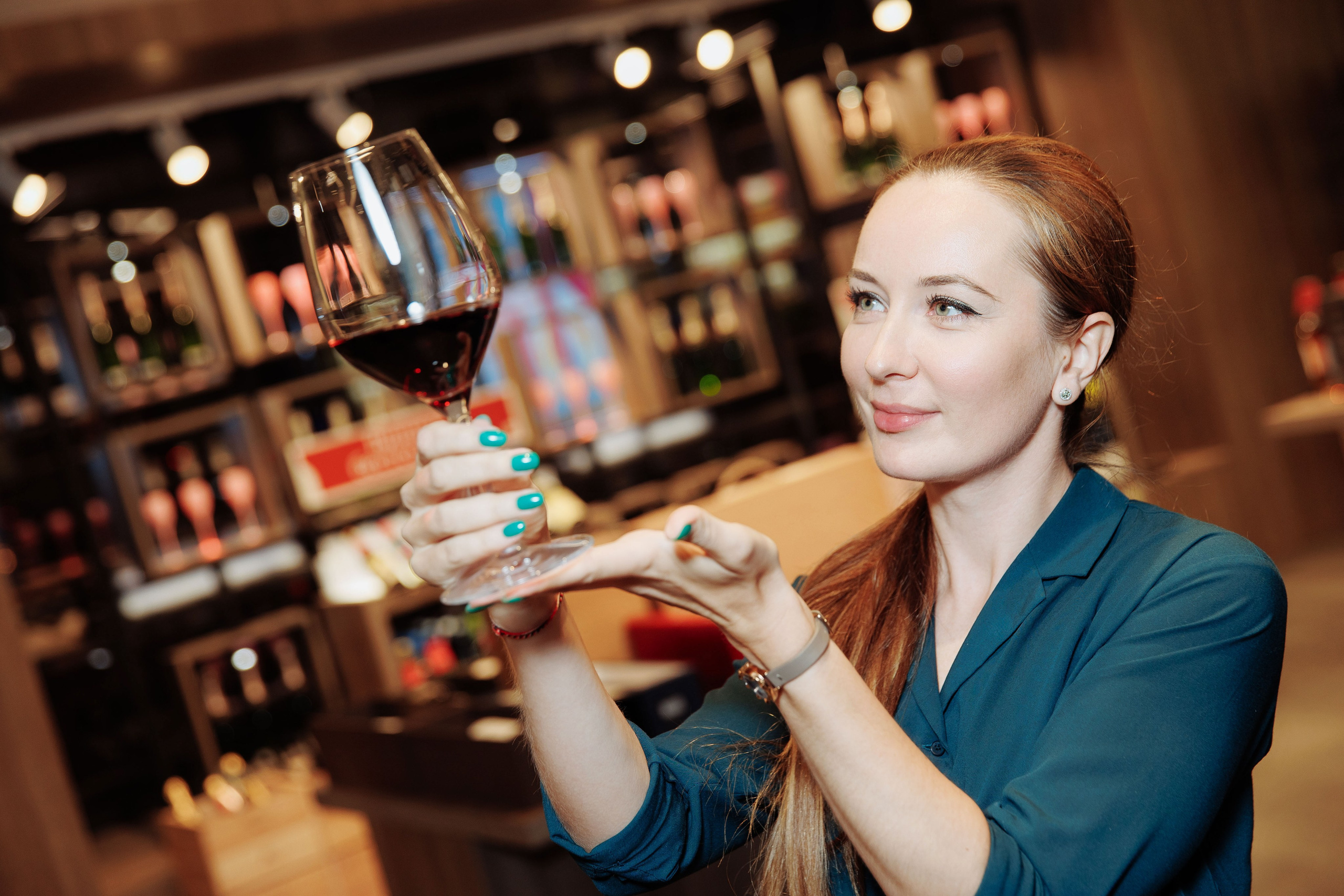 Дегустация Вина в SimpleWine. Репортажный фотограф на мероприятие в Москве Алексей Терентьев