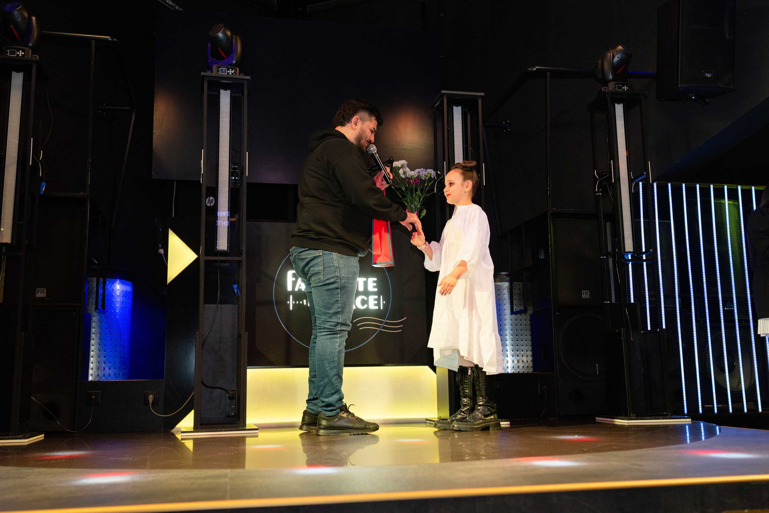 Конкурс в Favorite Place. Детский и семейный фотограф в Сургуте и Нефтеюганске Анна Старцева