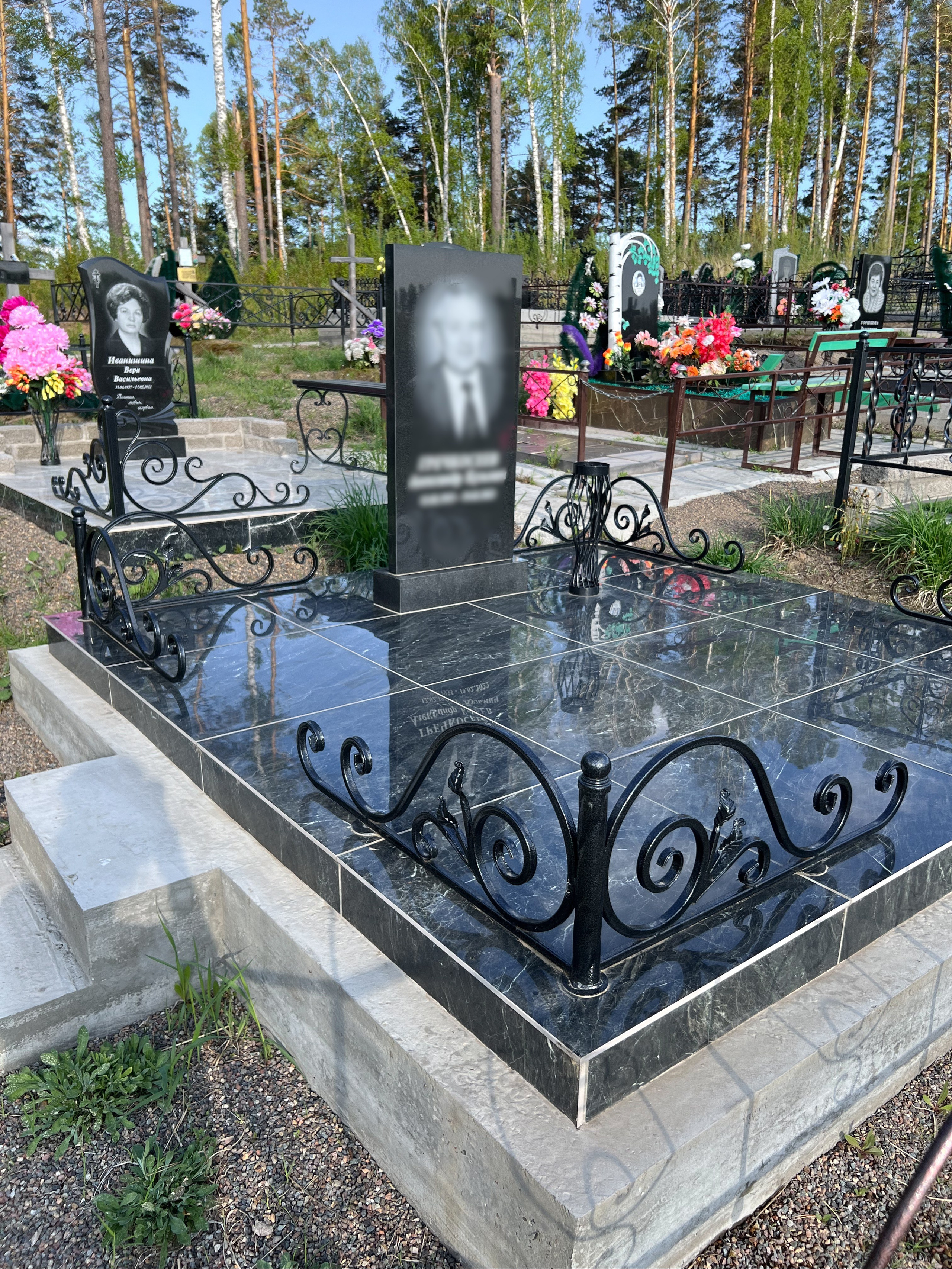 Благоустройство (наши работы). ГРАНИТ26 Ритуальные услуги Железногорск. Благоустройство могил, продажа памятников