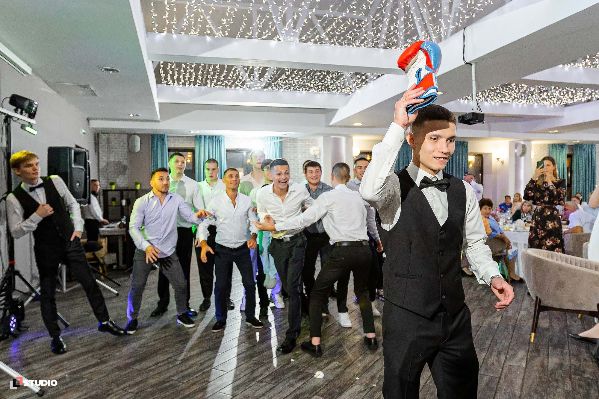 Дмитрий и Арминэ 2023. Фотограф Соловьев Денис в Московской и Владимирской области