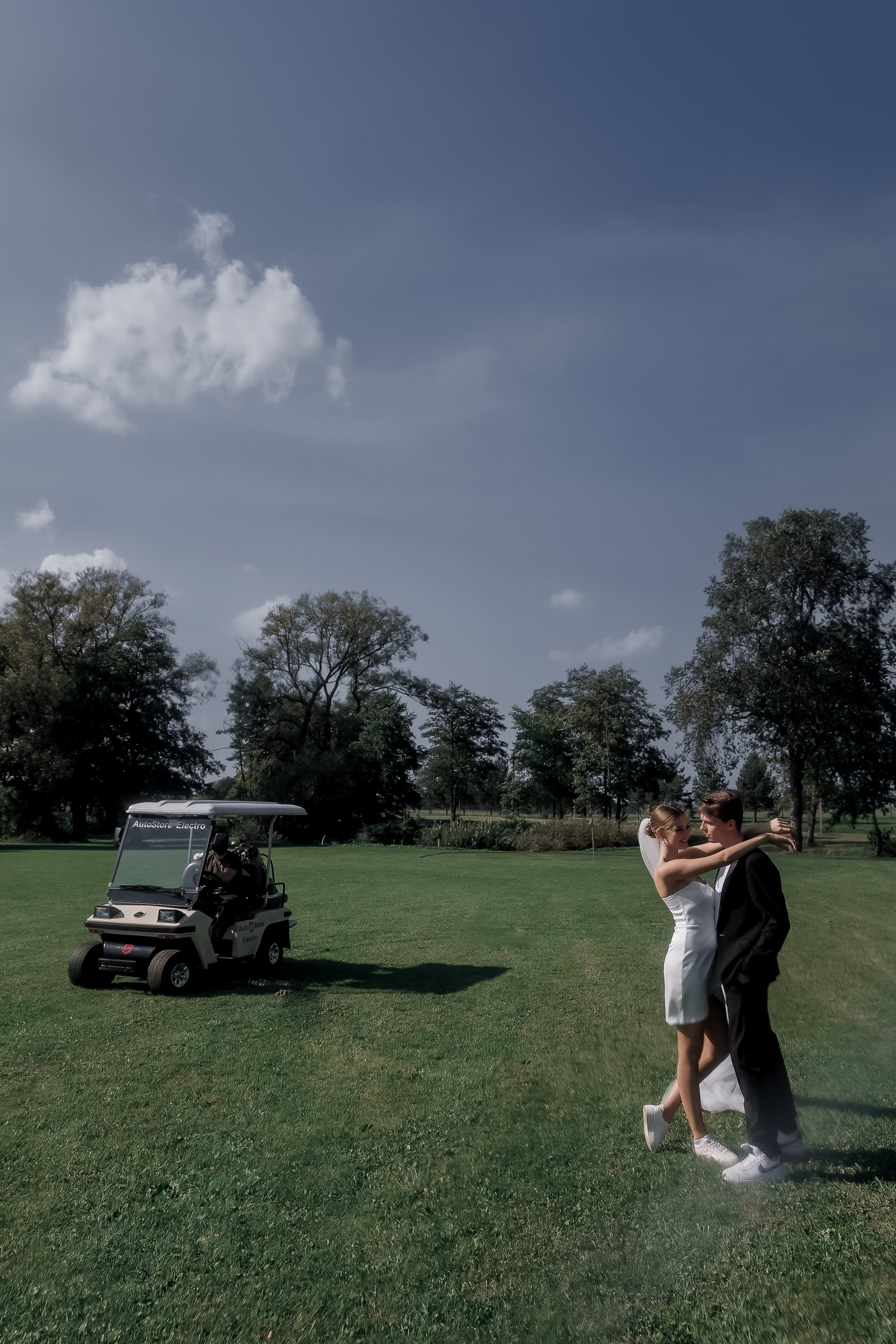 Свадьба на гольф-поле. Свадебный фотограф Татьяна Аберле свадебный видеограф Роман Аберле Калининград