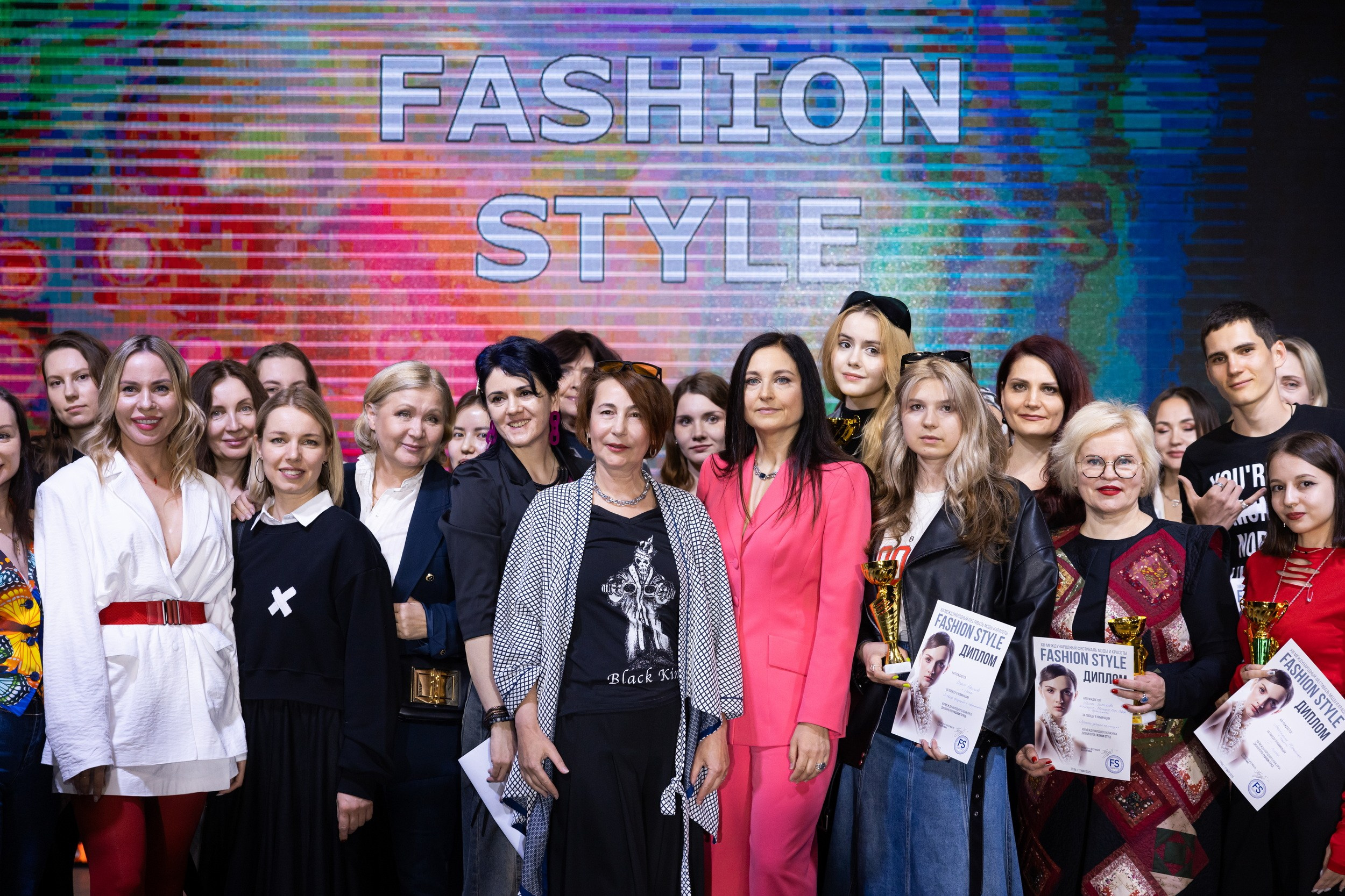 Фестиваль моды и красоты Fashion Style (17 мая 2025). Репортажный фотограф Алексей Пирязев