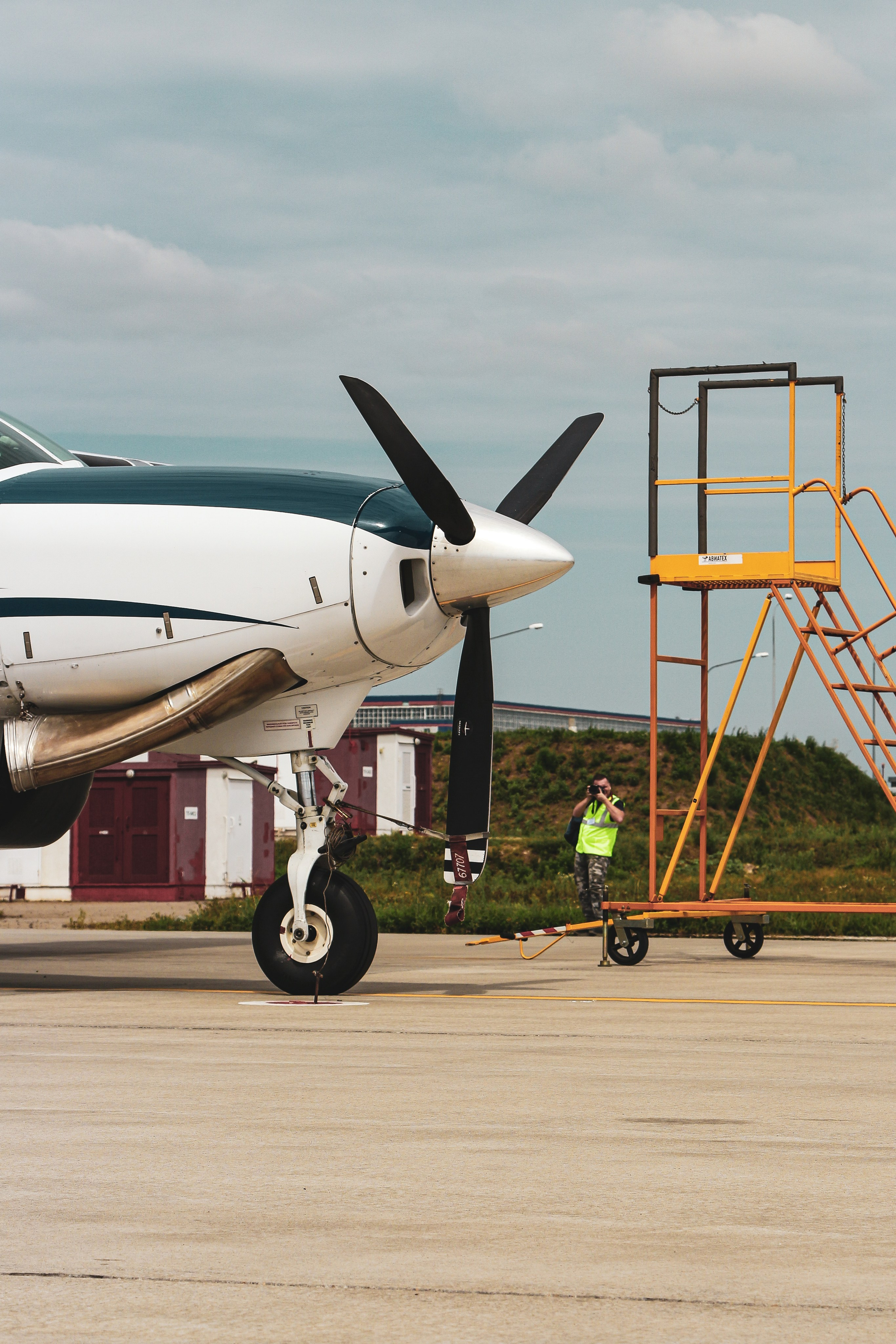 Споттинг аэропорт Хабаровска. Алиса Томшина — Фотограф / Видеограф
