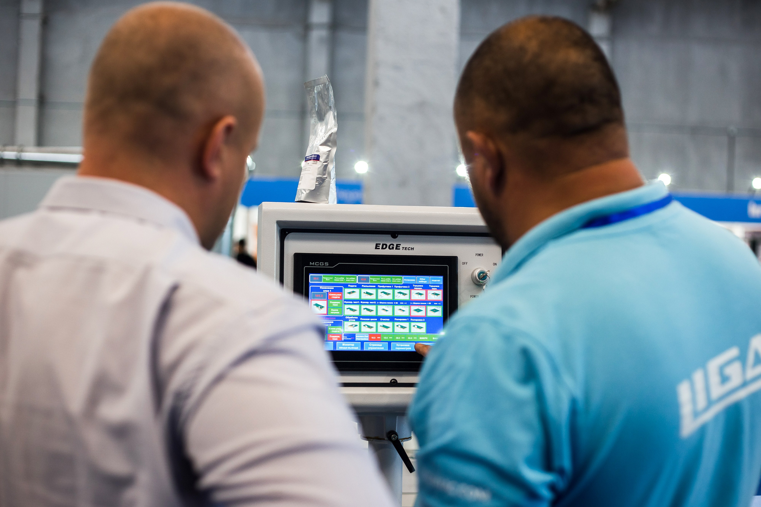 Выставка ТЕСТ-ДРАЙВ.МЕБЕЛЬНОЕ ПРОИЗВОДСТВО И ДЕРЕВООБРАБОТКА. БРЯНСК 2023. Портретный, семейный, свадебный фотограф в Брянске Маргарита Василькова