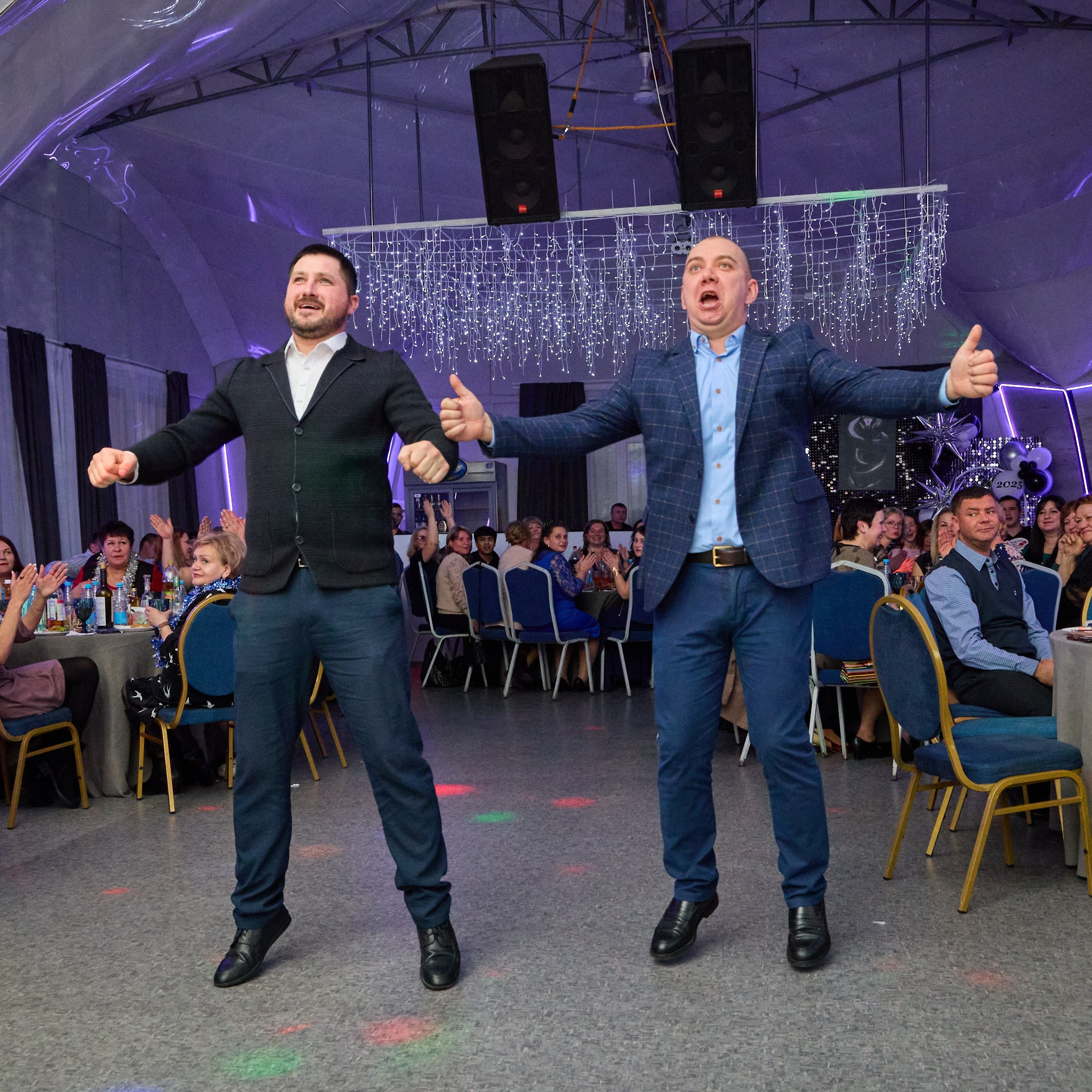 Предновогодняя вечеринка. Свадебный и семейный фотограф в г. Волхов Алексей Кочерыжкин