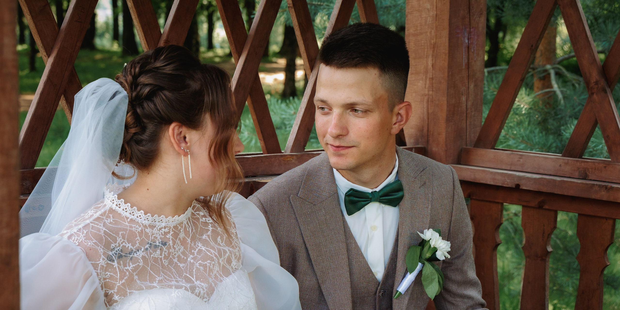 Захар и Ирина. Свадебный и семейный фотограф в г. Волхов Алексей Кочерыжкин