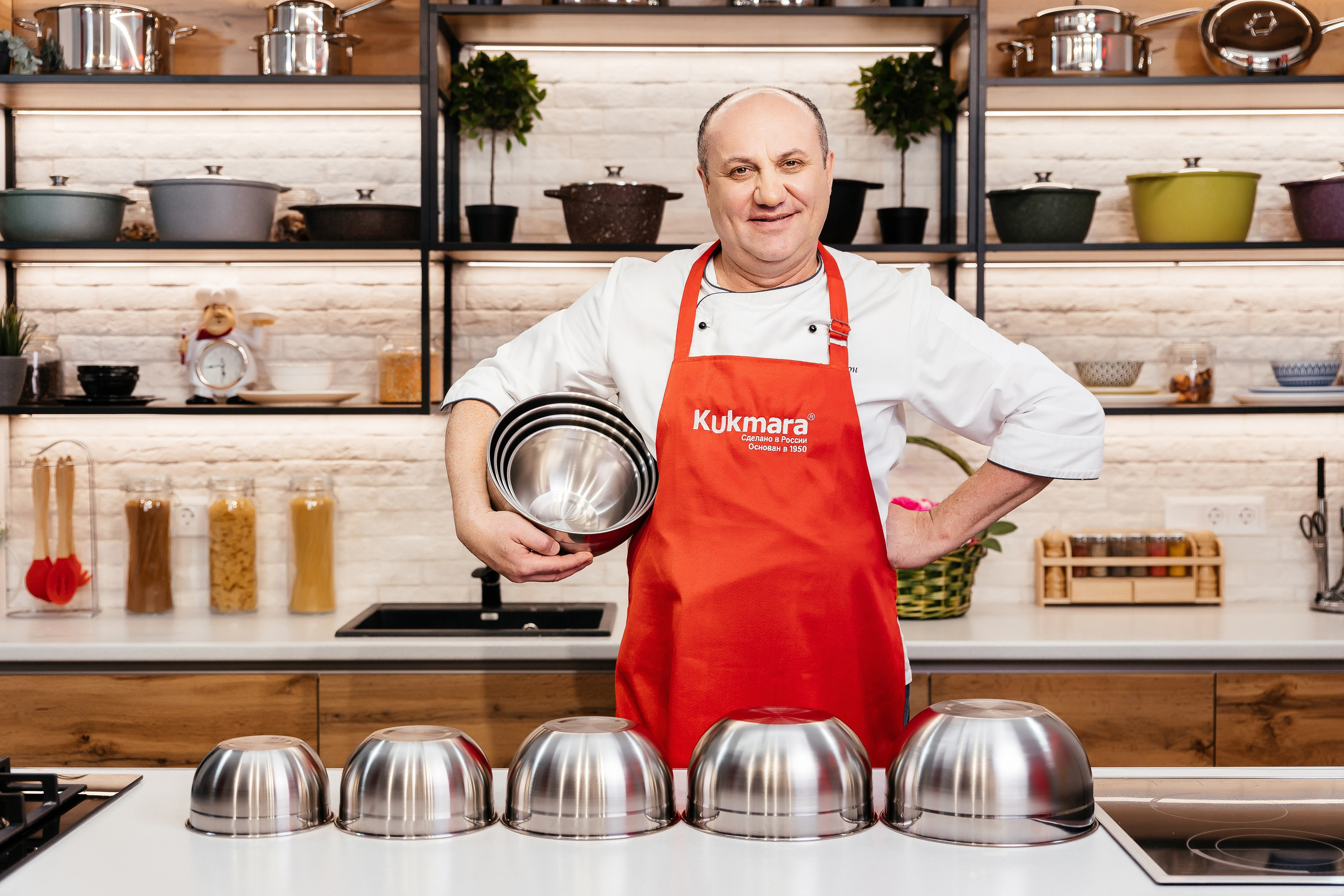 Производитель металла-посуды Кукмара. Лазерсон. Ваш самый лучший фотограф!
