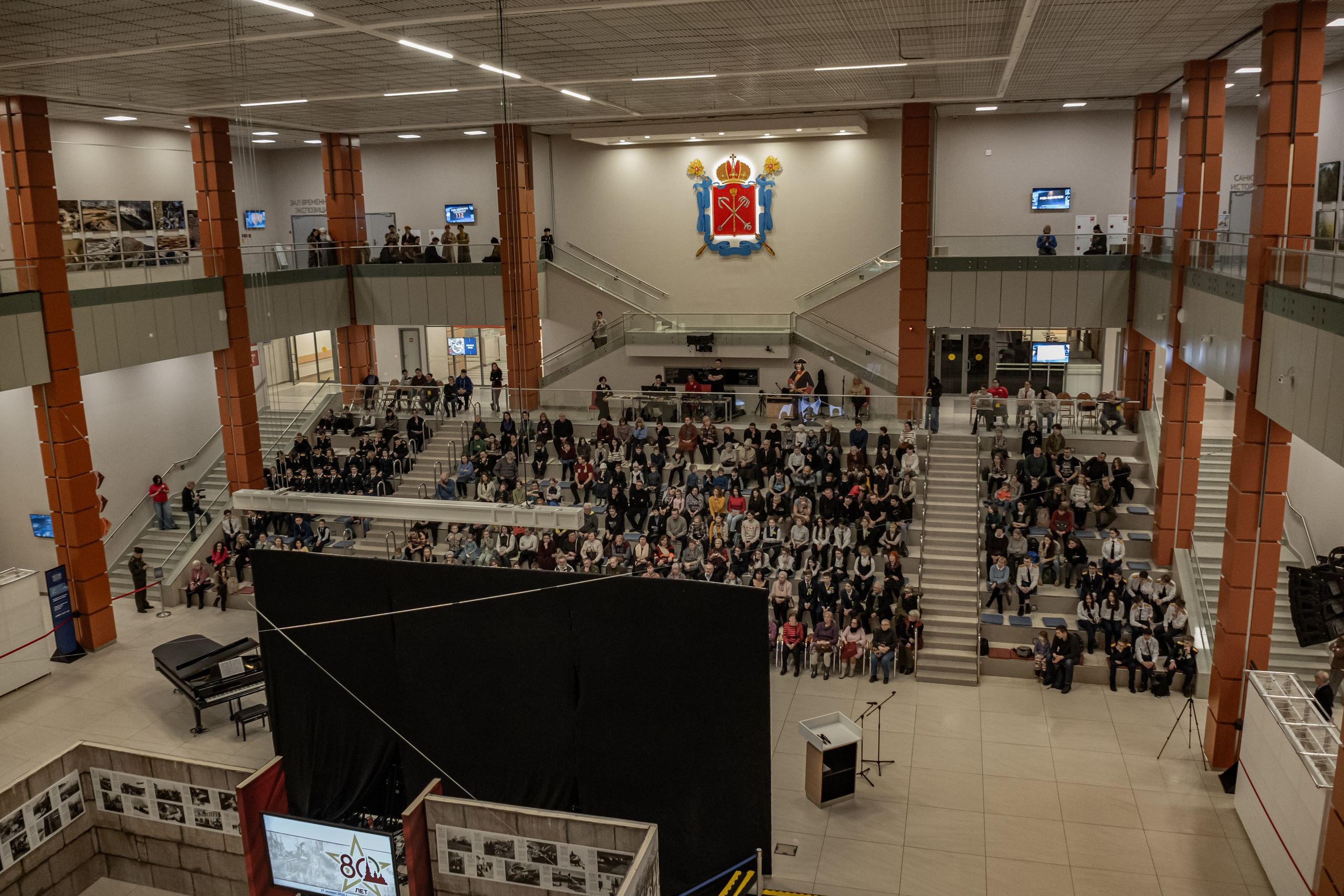 Репортажная съёмка премьеры документального фильма "Доноры блокадного Ленинграда"