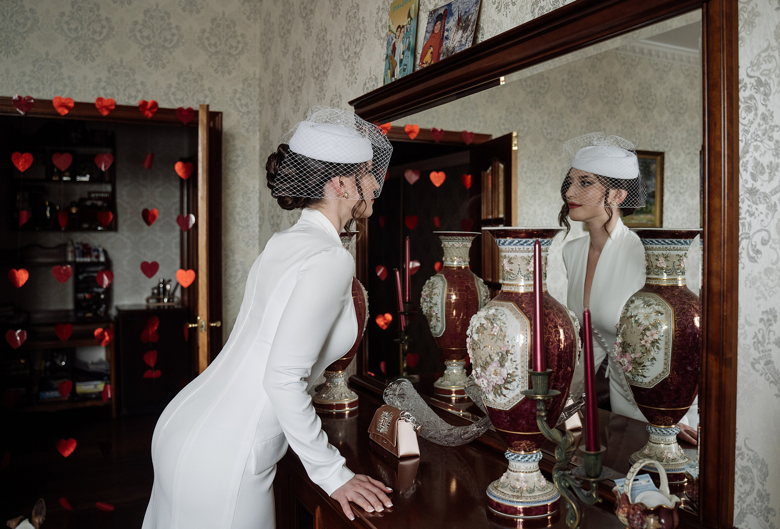 Сборы дома и прогулка на Патриках (полный день). Свадебный фотограф