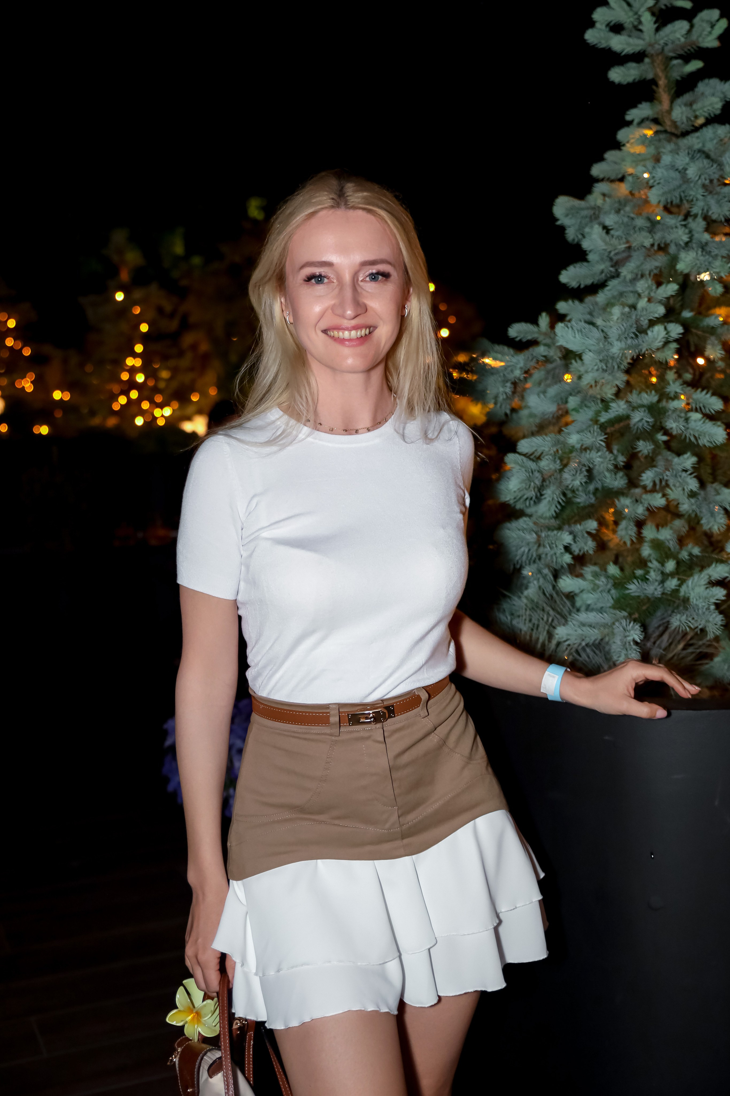 LA night & Fiji wave. 2000’s